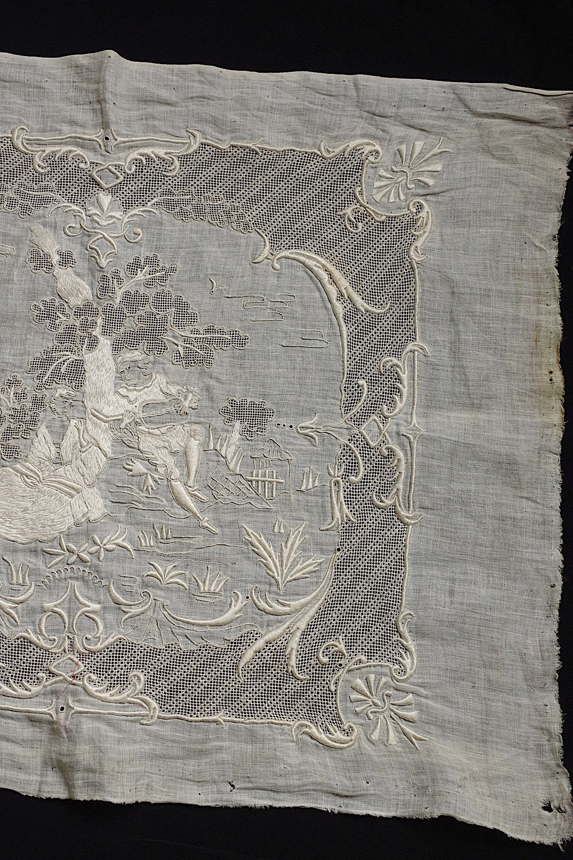 アンティークレース dentelle antique 刺繍ハギレ .FR a l'epoque