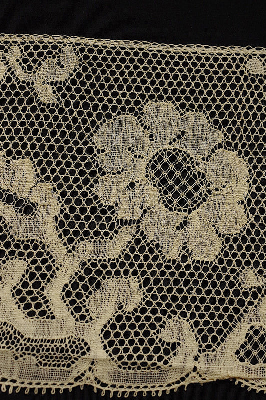 アンティークレース dentelle antique 564cm .FR a l'epoque