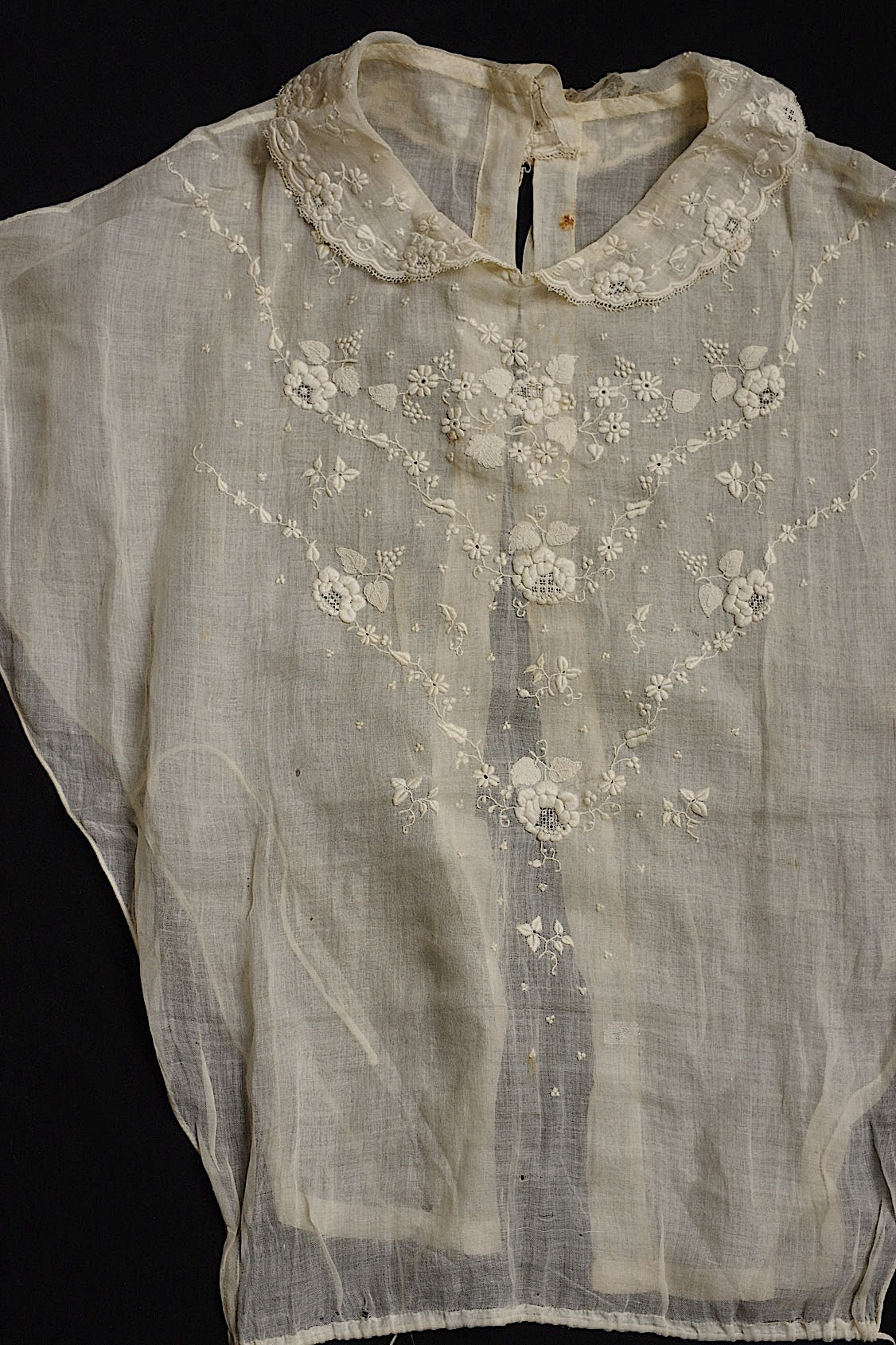 アンティークレース dentelle antique plastron 刺繍 .FR a l'epoque