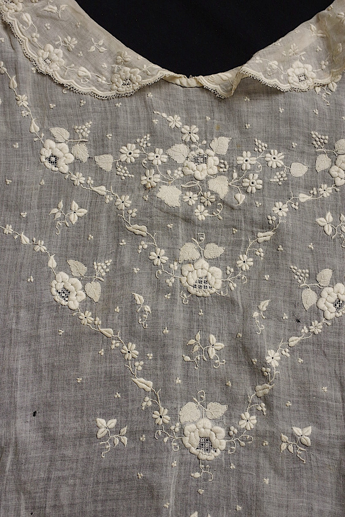 アンティークレース dentelle antique plastron 刺繍 .FR a l'epoque