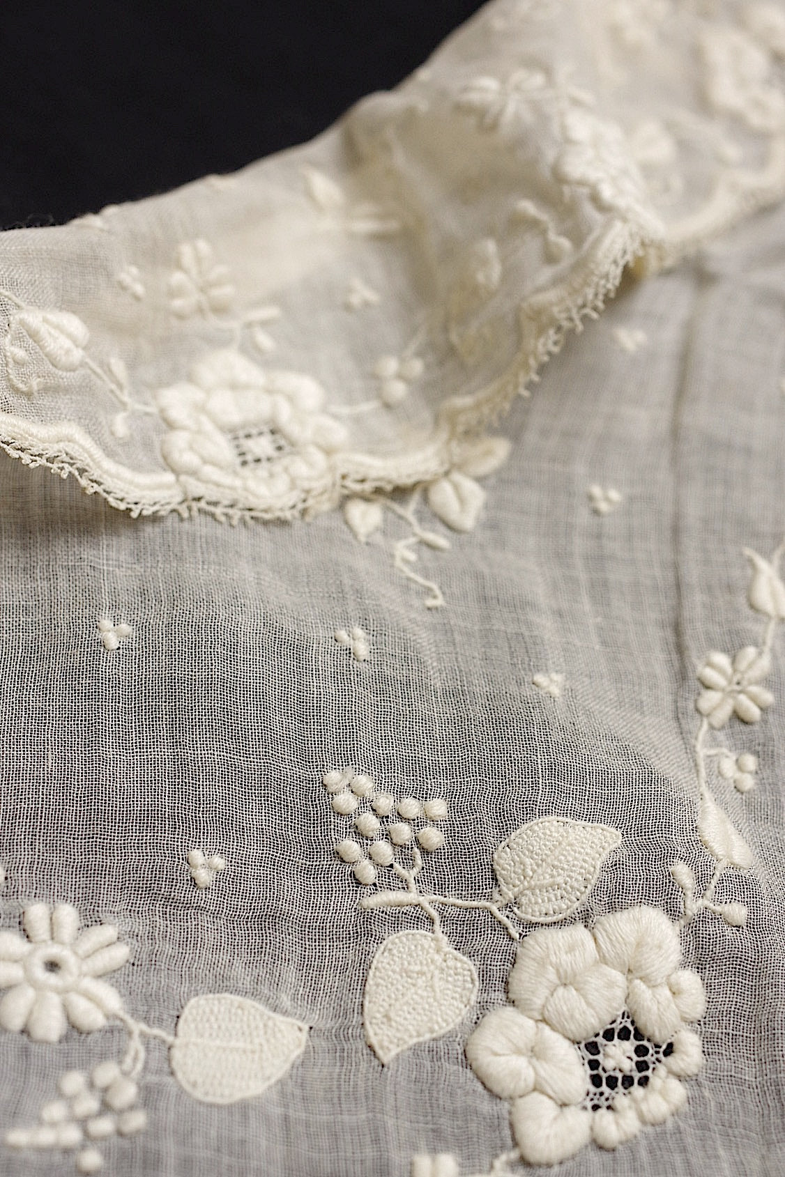 アンティークレース dentelle antique plastron 刺繍 .FR a l'epoque