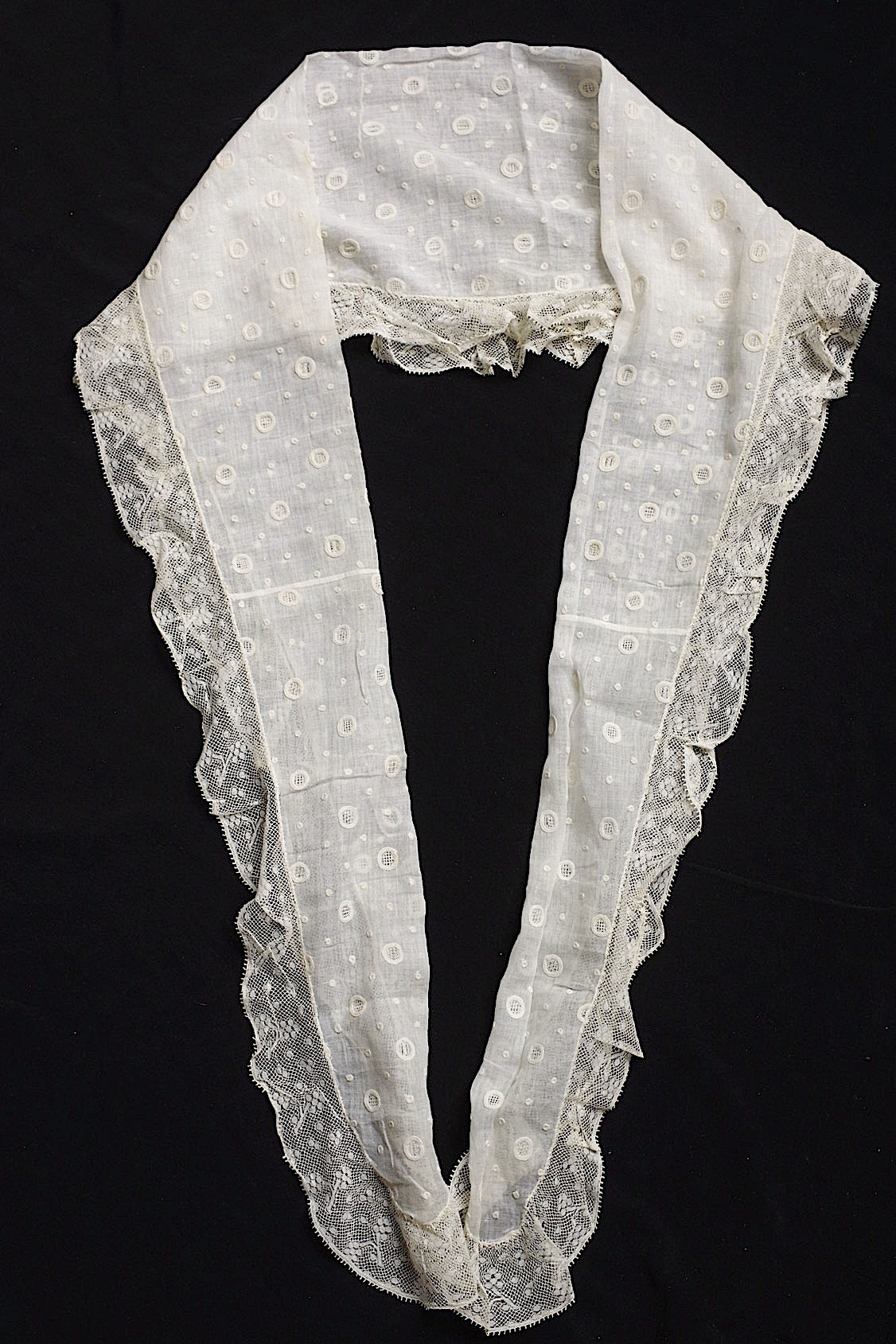 アンティークレース