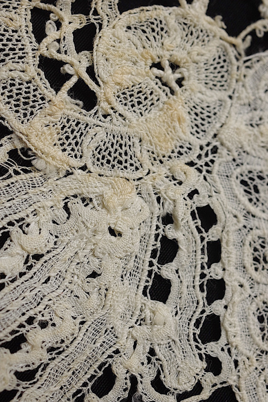 アンティークレース dentelle antique 4種 lots1 .FR a l'epoque