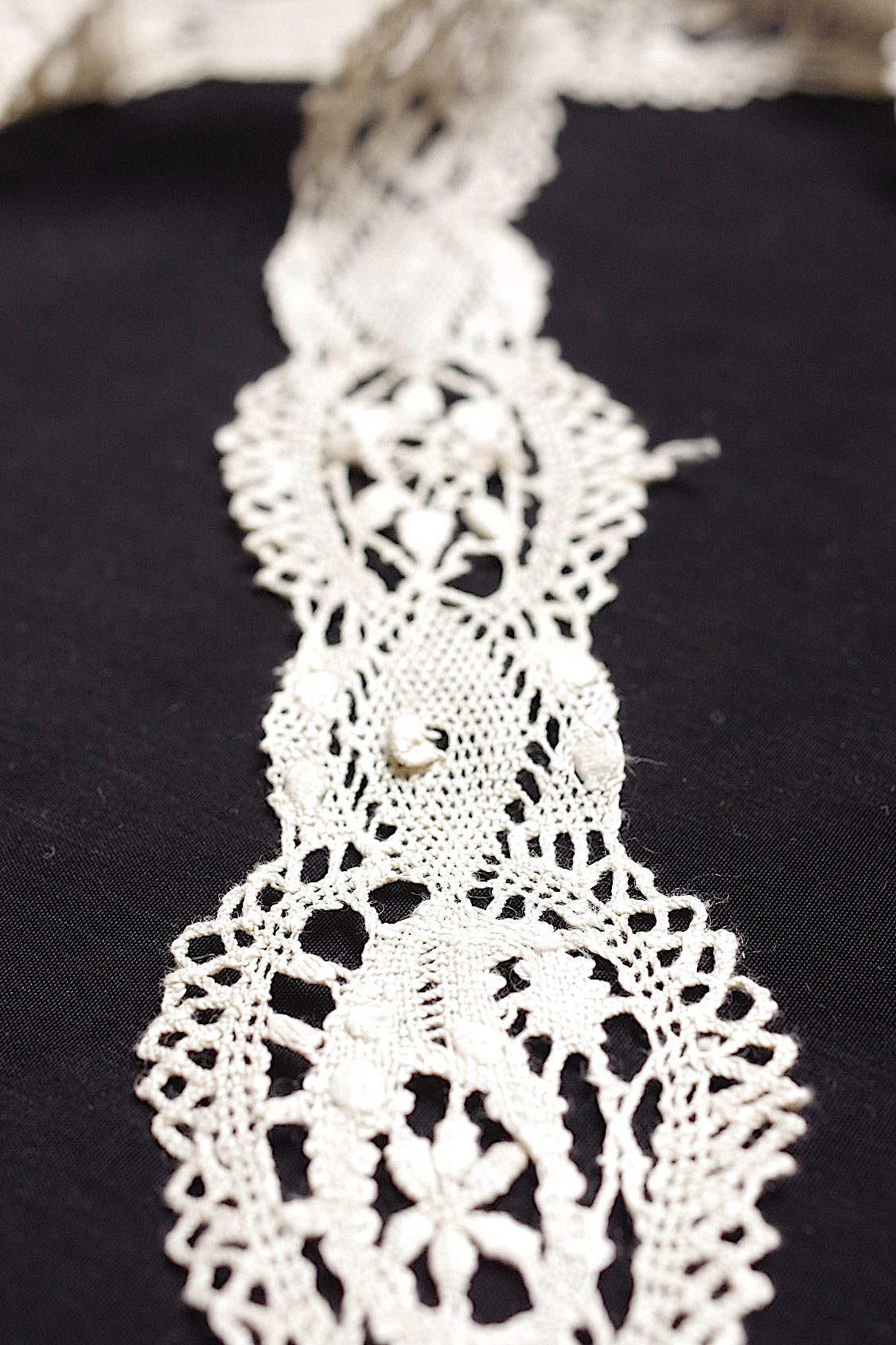 アンティークレース dentelle antique 3種 lots2 .FR a l'epoque