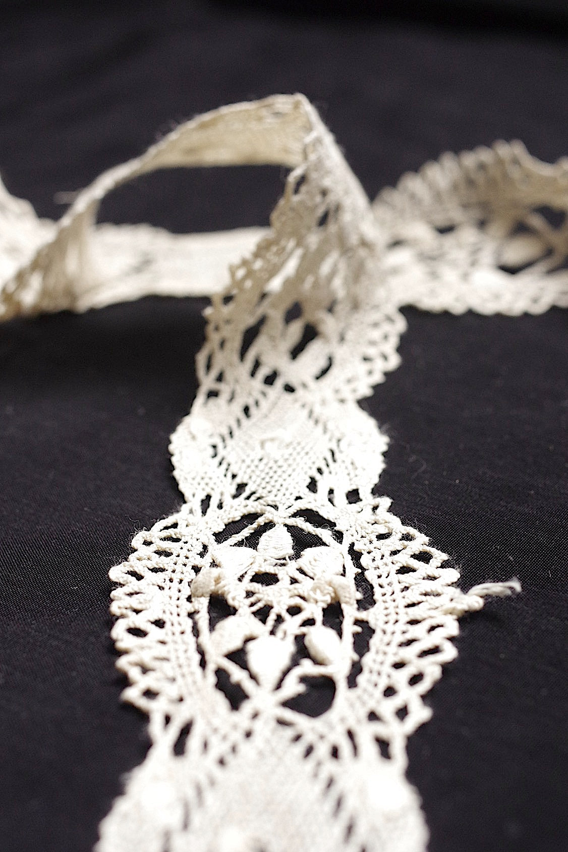 アンティークレース dentelle antique 3種 lots2 .FR a l'epoque