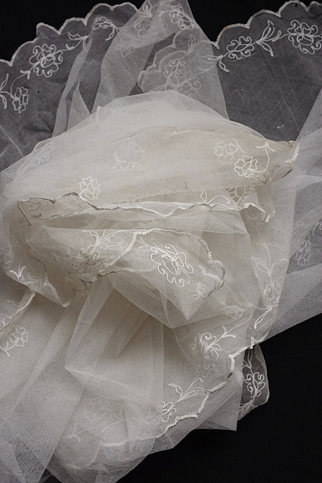 アンティークレース dentelle antique ベール .FR a l'epoque