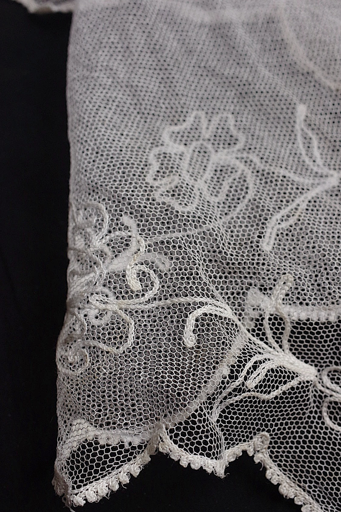 アンティークレース dentelle antique ベール .FR a l'epoque