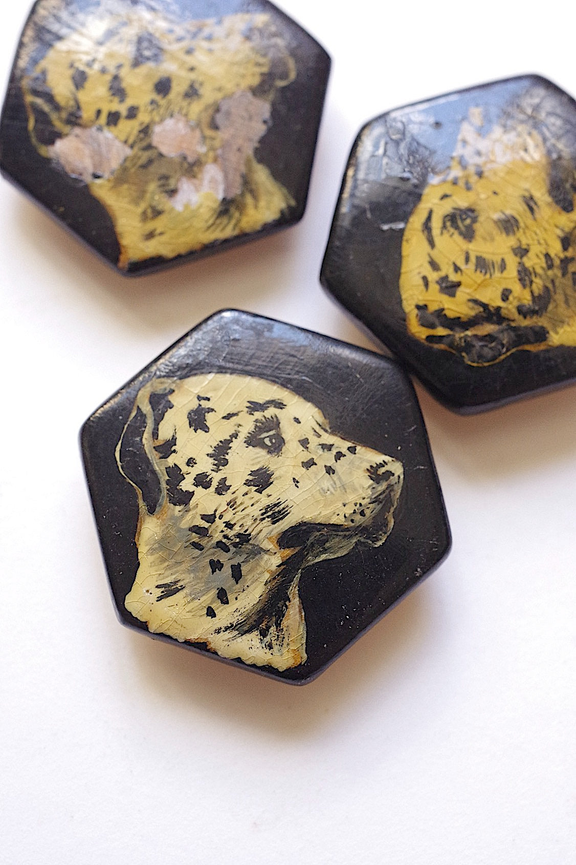 ヴィンテージボタン boutons vintage わんこ .FR a l'epoque