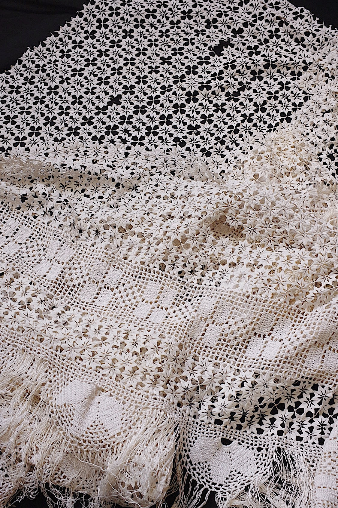 アンティークレース dentelle antique レースハギレ素材用 lots 2 .FR a l'epoque