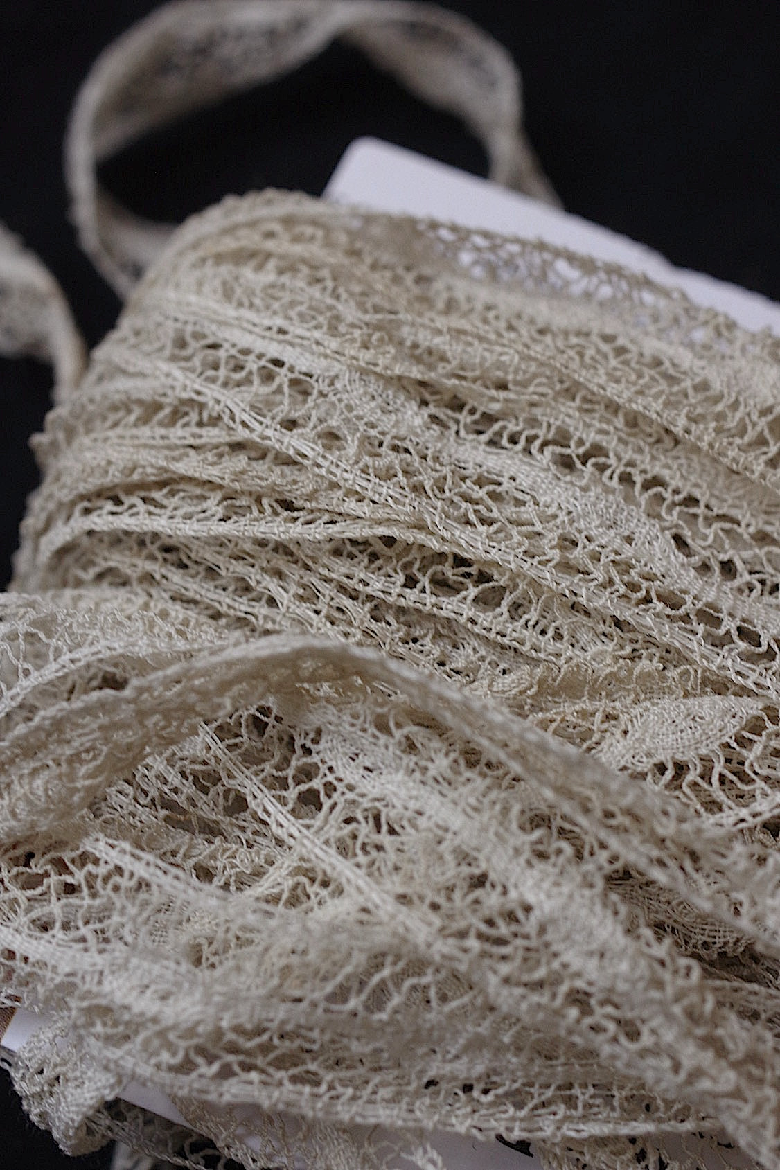 アンティークレース dentelle antique 910cm .FR a l'epoque