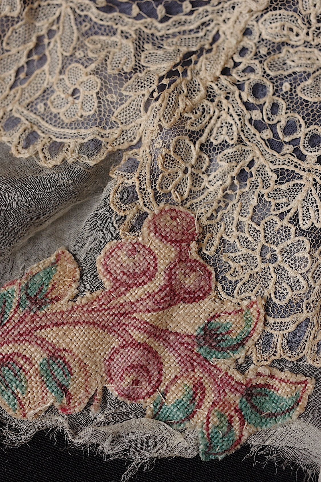 アンティークレース dentelle antique ハギレ .FR a l'epoque