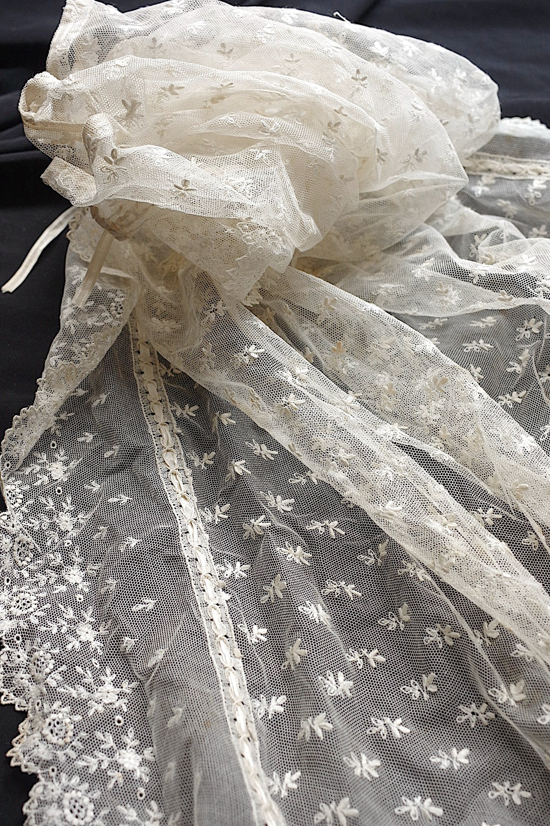 アンティークレース dentelle antique ベール 素材用 .FR a l'epoque