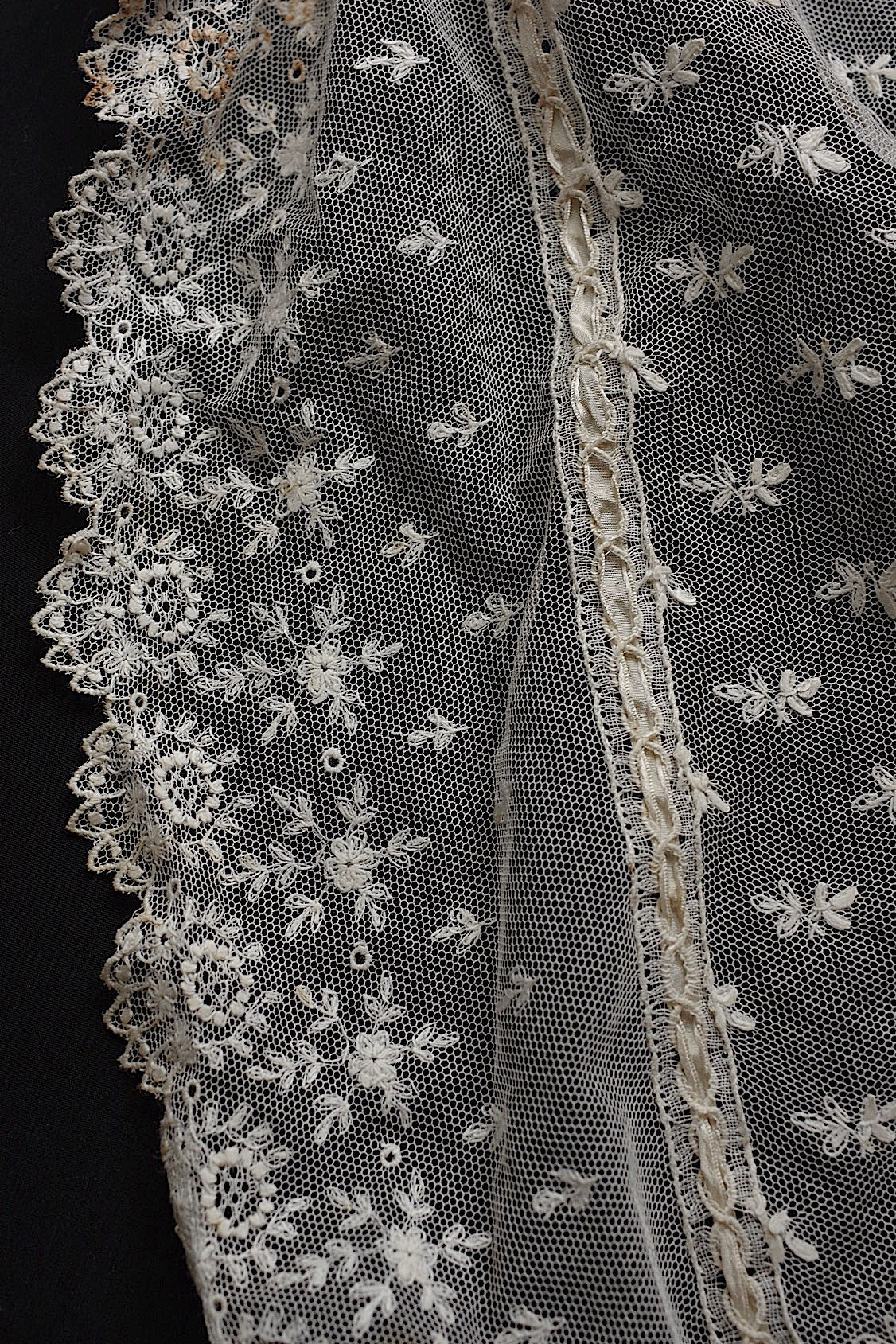 アンティークレース dentelle antique ベール 素材用 .FR a l'epoque