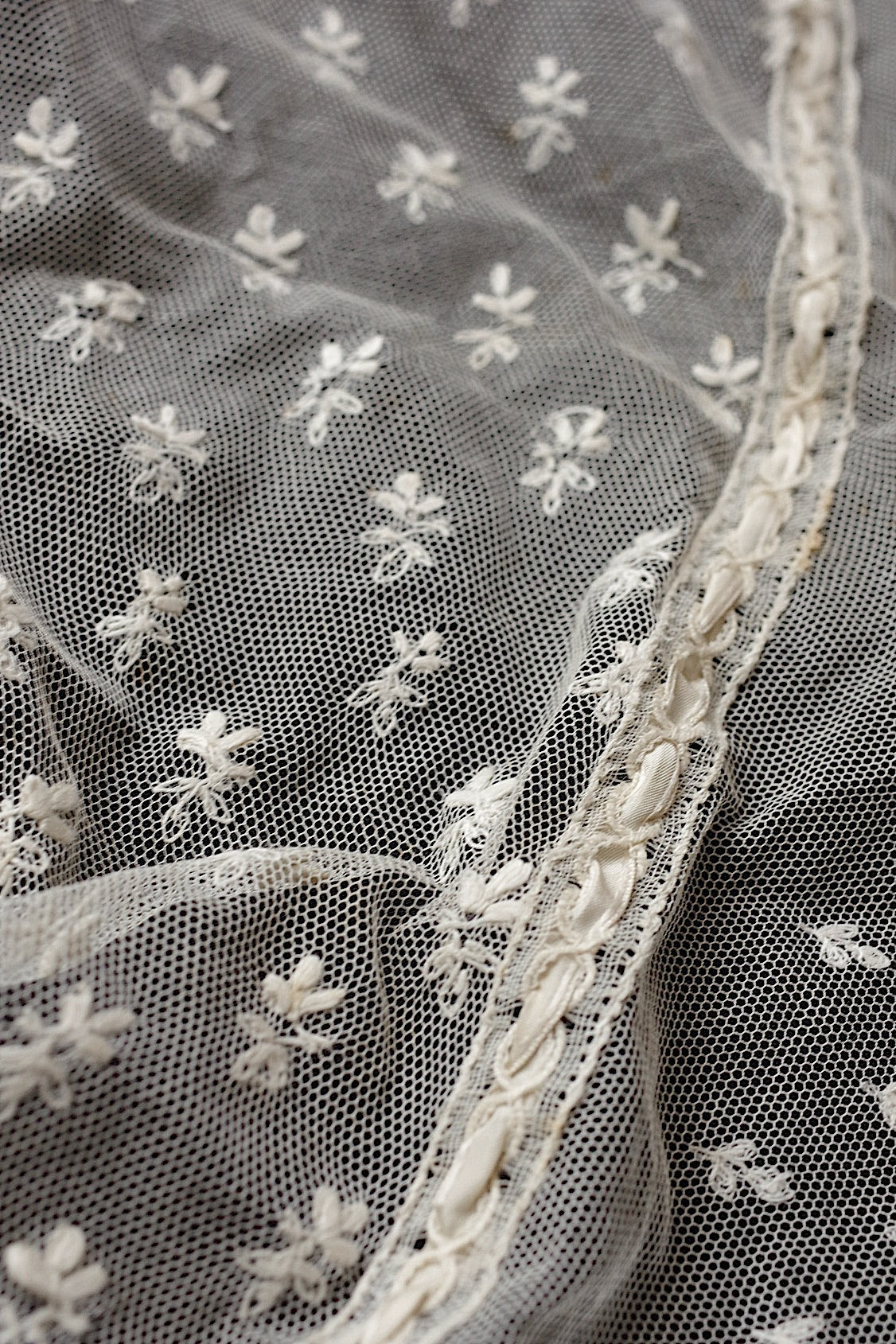 アンティークレース dentelle antique ベール 素材用 .FR a l'epoque