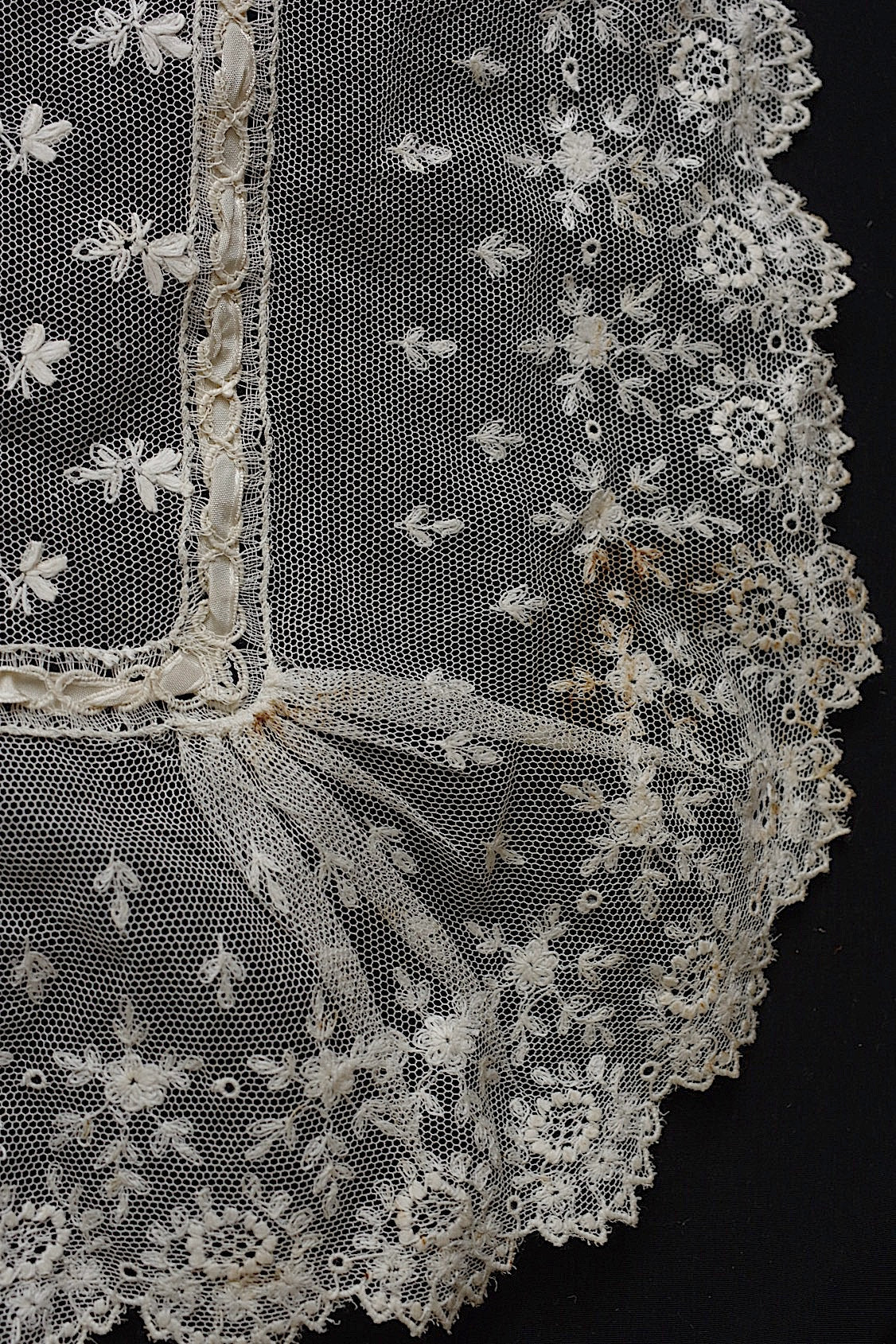 アンティークレース dentelle antique ベール 素材用 .FR a l'epoque