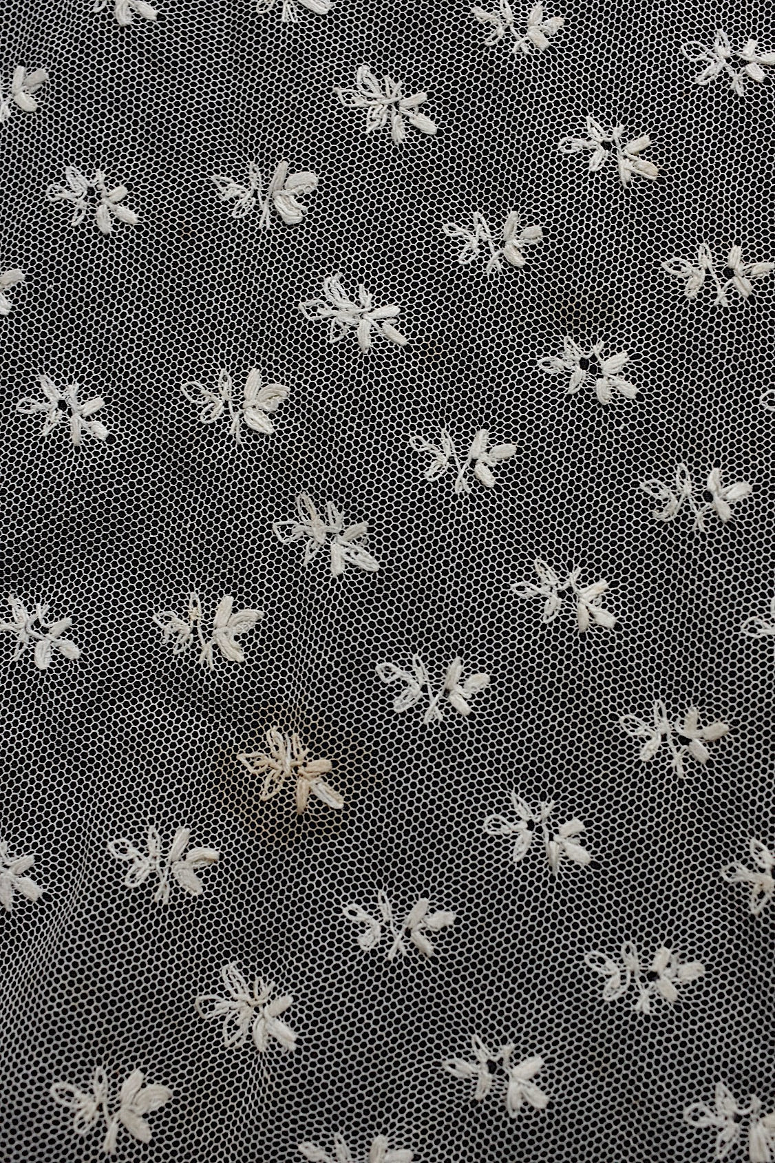 アンティークレース dentelle antique ベール 素材用 .FR a l'epoque