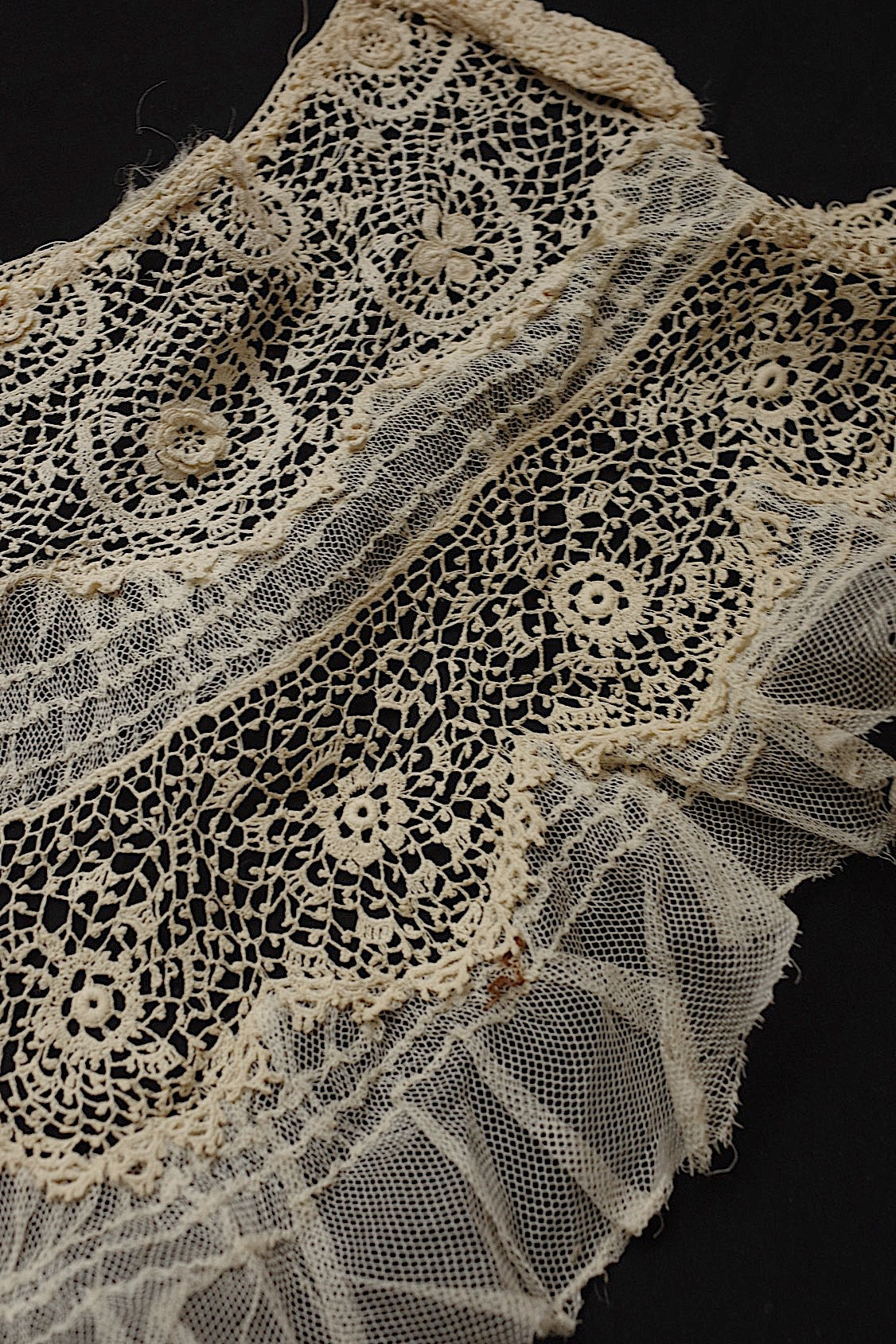 アンティークレース dentelle antique モチーフ 素材用 .FR a l'epoque