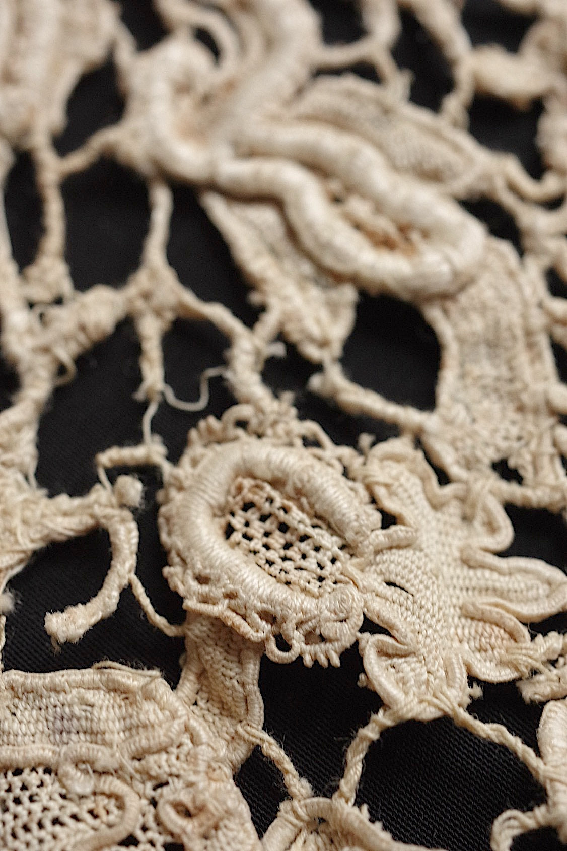 アンティークレース dentelle antique クロシェモチーフ 素材用 .FR a l'epoque