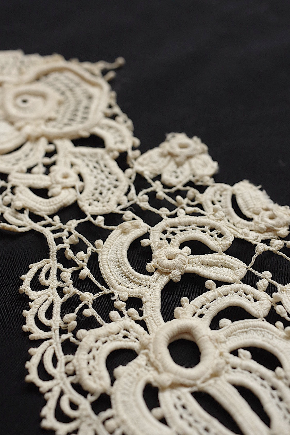 アンティークレース dentelle antique クロシェモチーフ 素材用 .FR a l'epoque