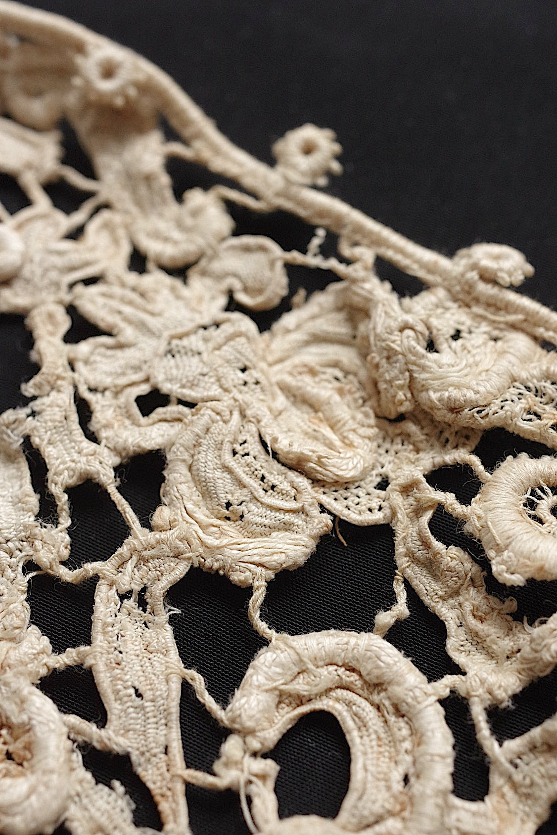 アンティークレース dentelle antique クロシェモチーフ 素材用 .FR a l'epoque