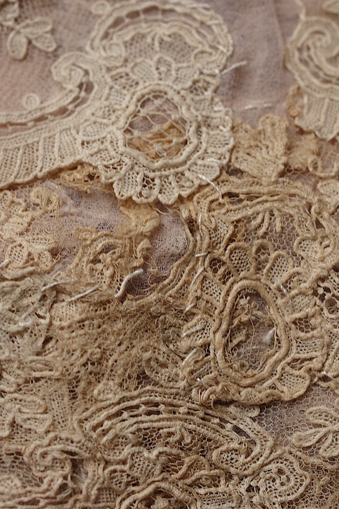 アンティークレース dentelle antique ブリュクセル 素材用 .FR a l'epoque