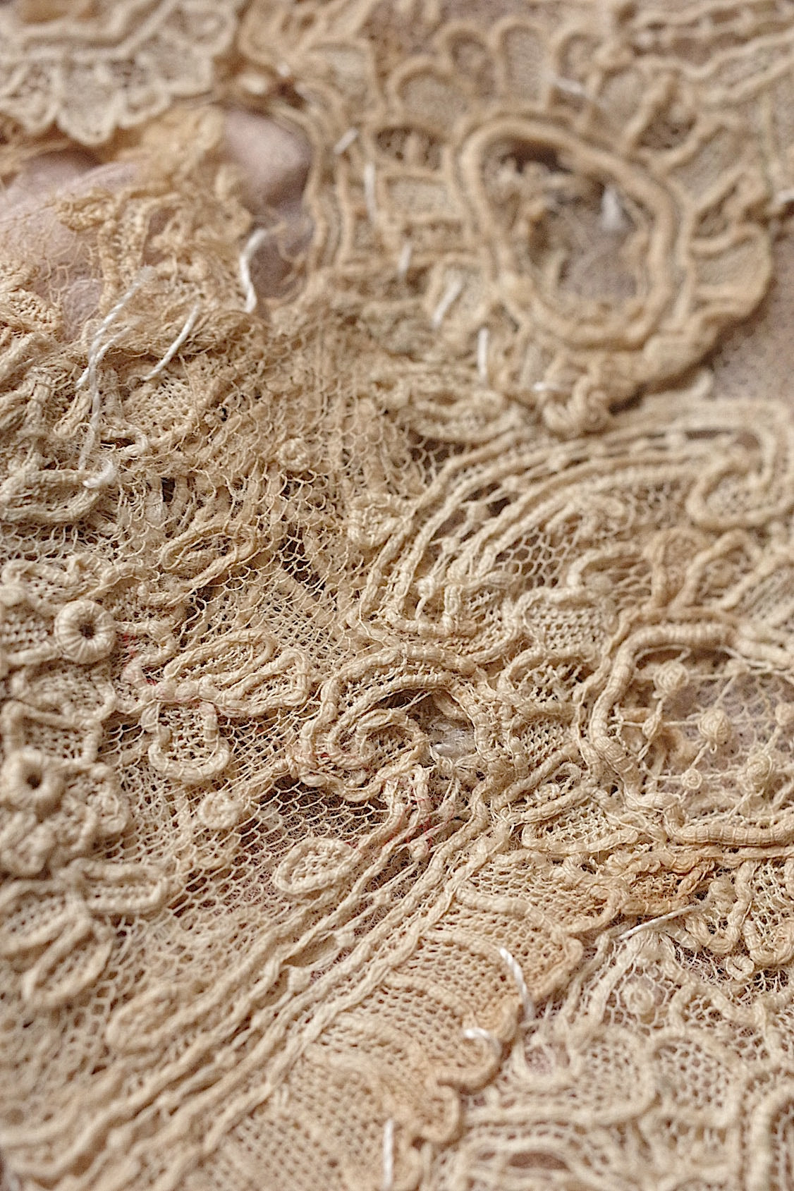 アンティークレース dentelle antique ブリュクセル 素材用 .FR a l'epoque