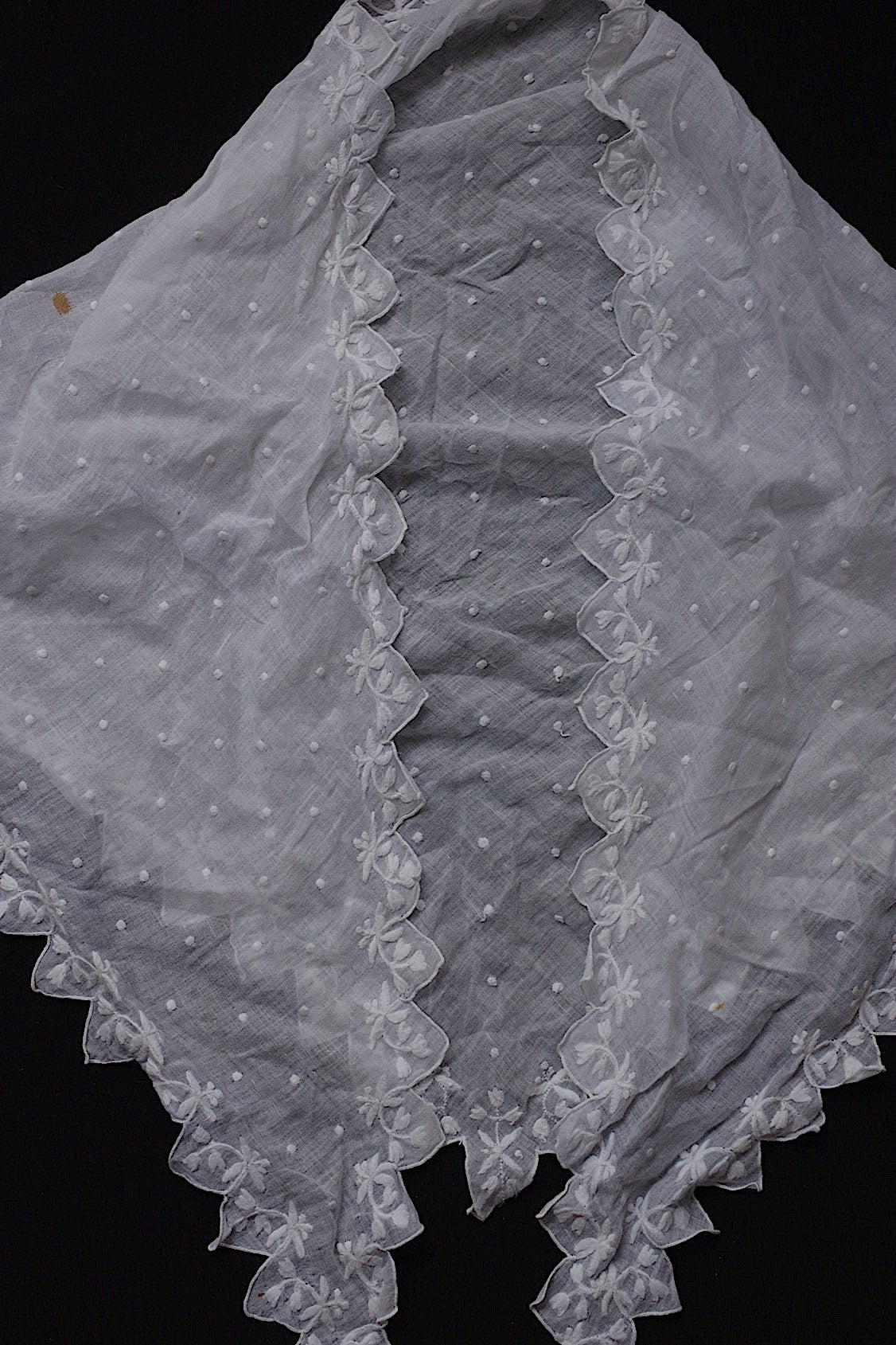 アンティークレース dentelle antique 刺繍 素材用 .FR a l'epoque