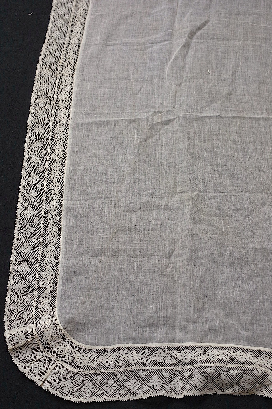 アンティークレース dentelle antique 刺繍 素材用 .FR a l'epoque