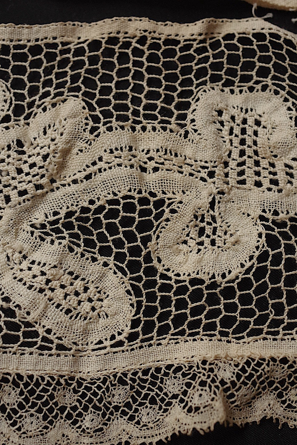 アンティークレース dentelle antique レースハギレ 素材用 .FR a l'epoque