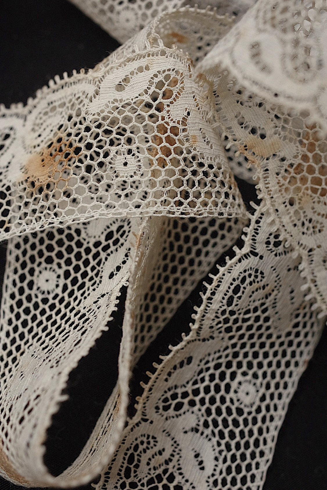 アンティークレース dentelle antique 3種 .FR a l'epoque