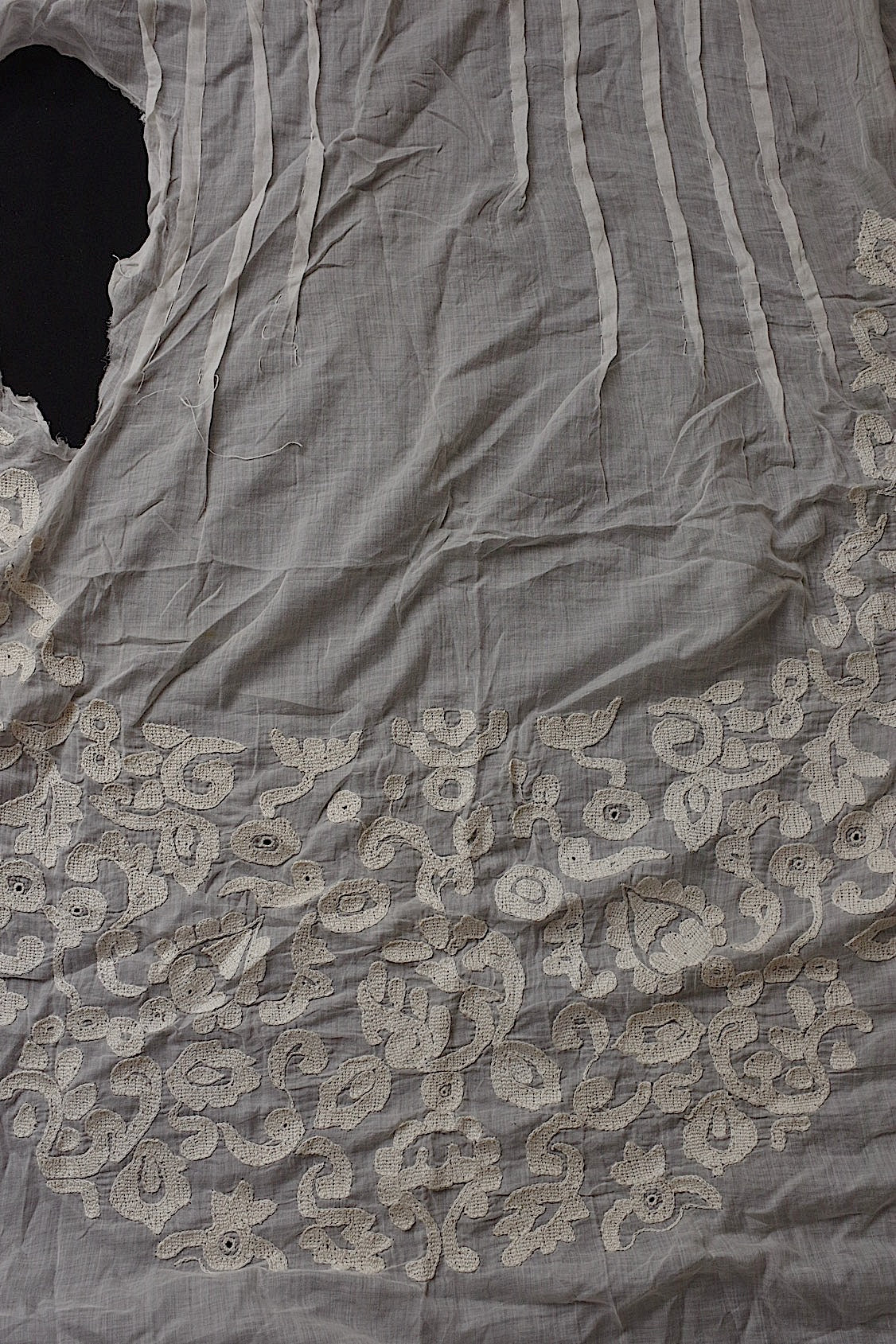 アンティークレース dentelle antique 刺繍生地 ハギレ .FR a l'epoque