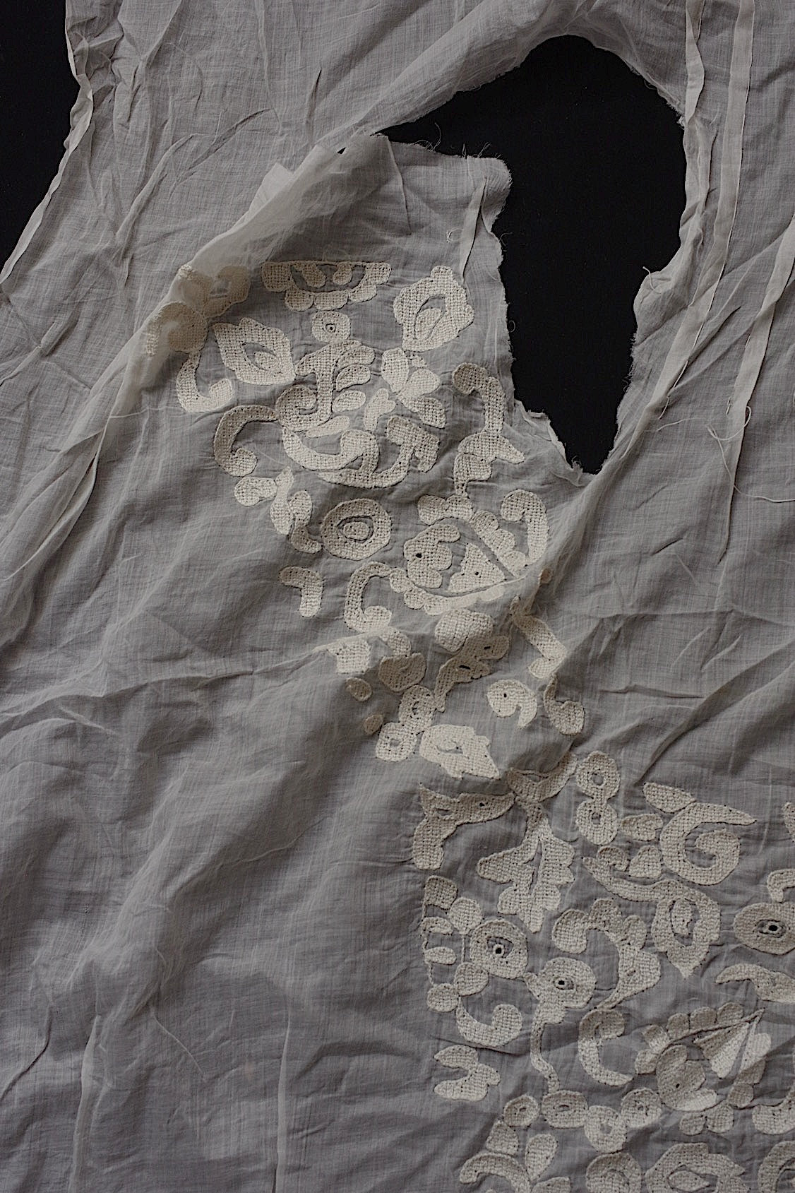 アンティークレース dentelle antique 刺繍生地 ハギレ .FR a l'epoque