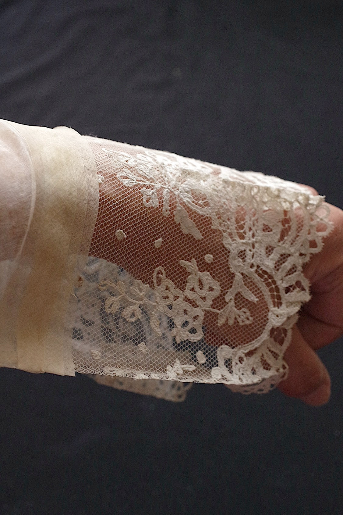 アンティークレース dentelle antique 袖 1つ .FR a l'epoque