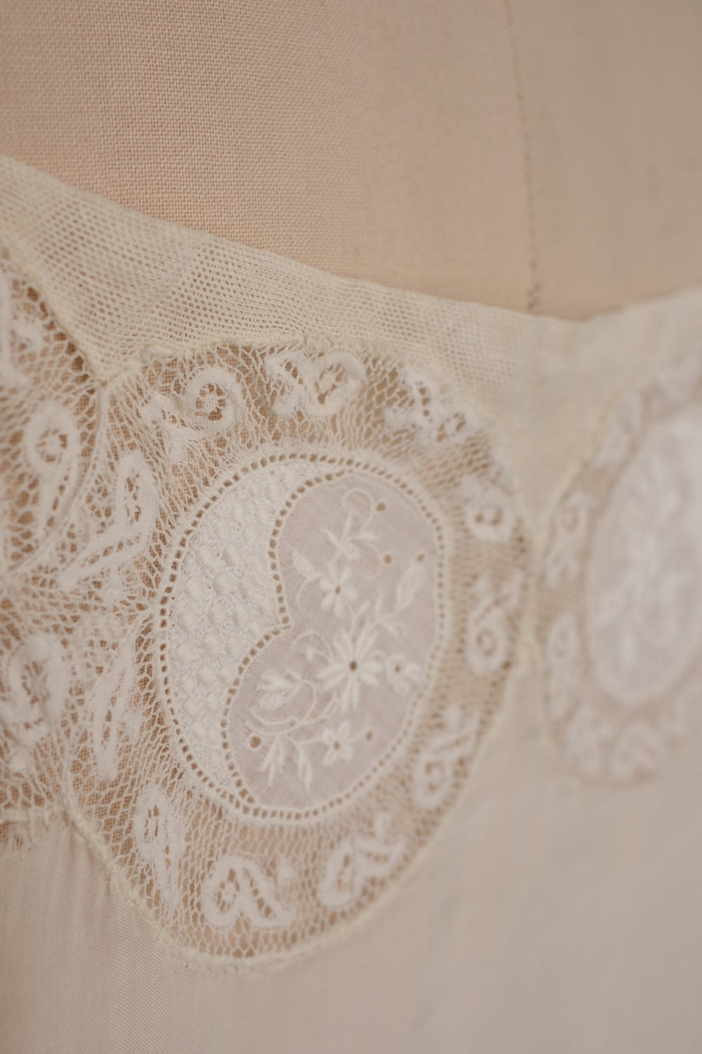 アンティークワンピース vêtement antique .FR a l'epoque