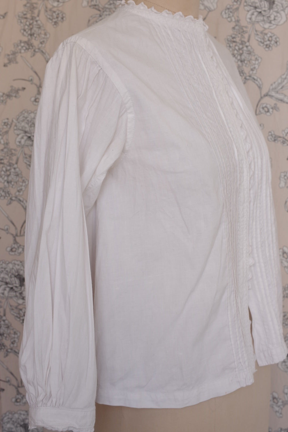 アンティークブラウス vêtement antique blouse .FR a l'epoque