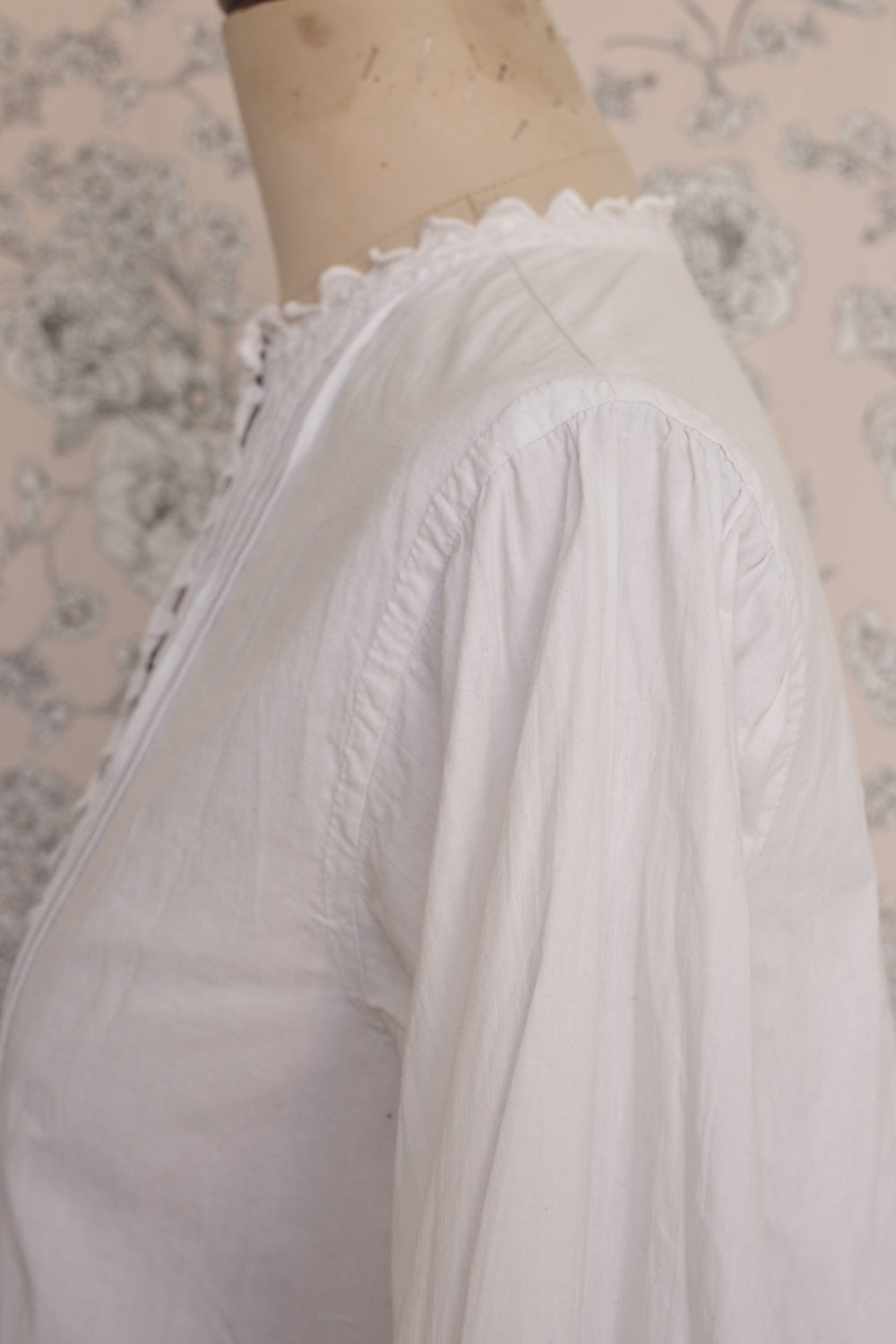 アンティークブラウス vêtement antique blouse .FR a l'epoque