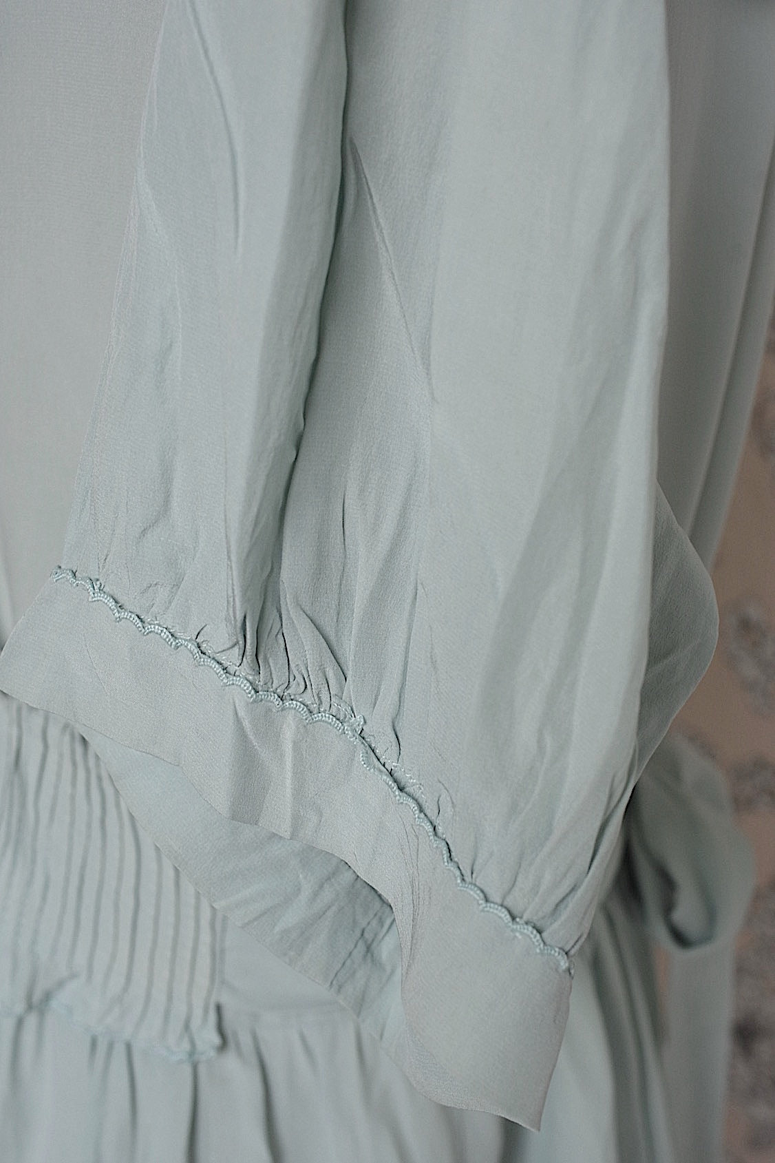 アンティークワンピース vêtement antique  .FR a l'epoque