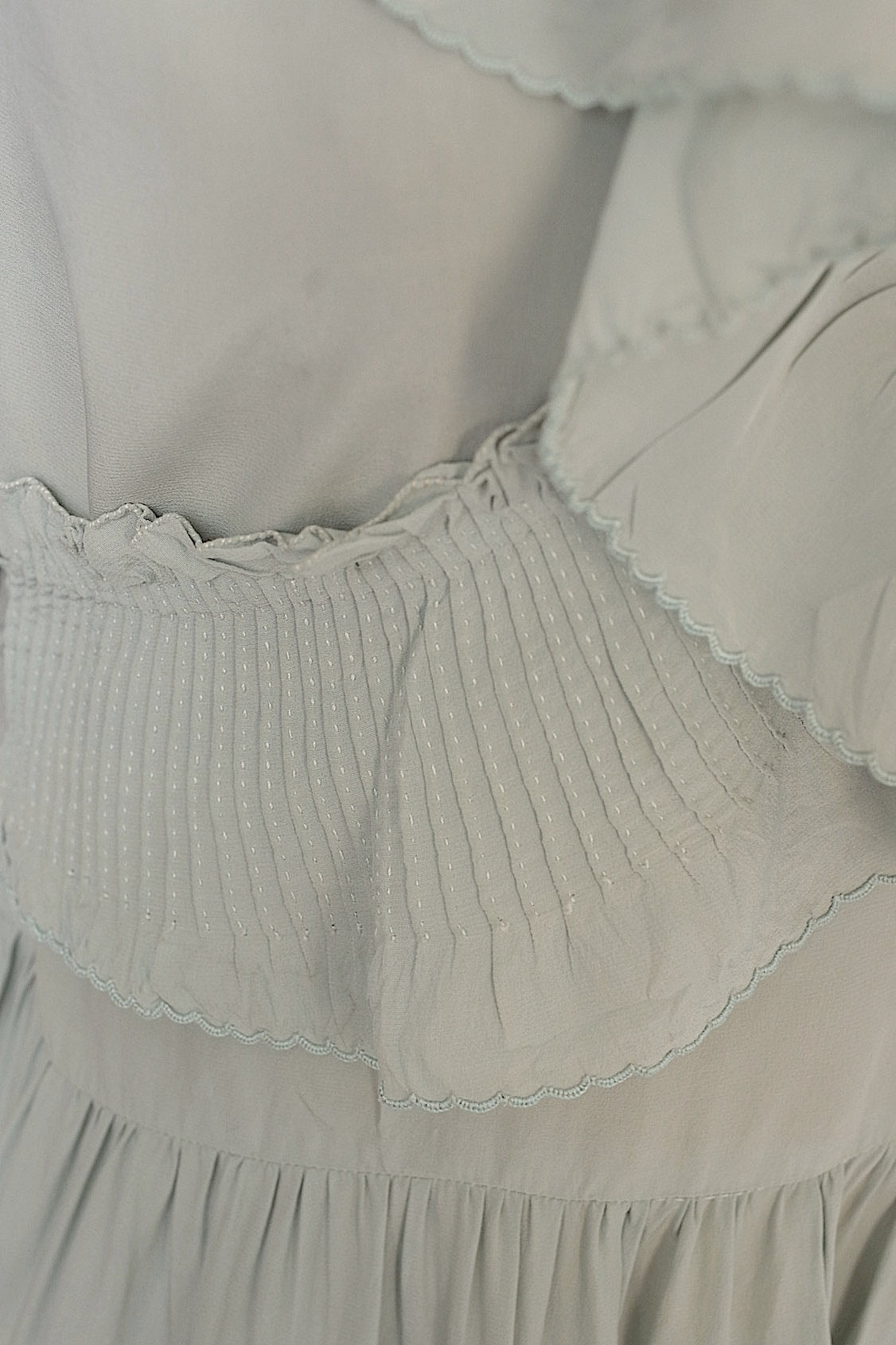 アンティークワンピース vêtement antique  .FR a l'epoque