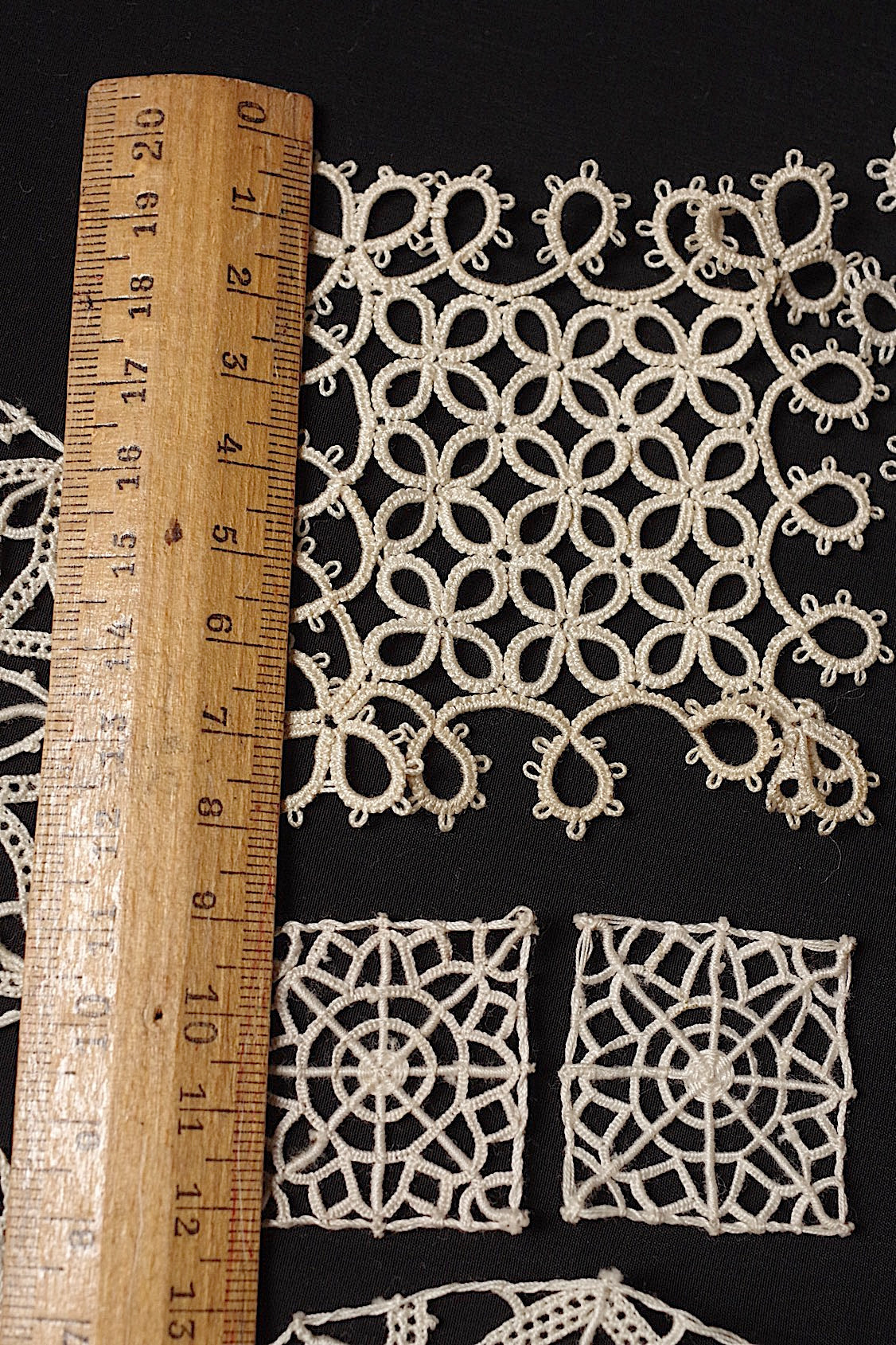 アンティークレース dentelle antique モチーフ12pieces .FR a l'epoque