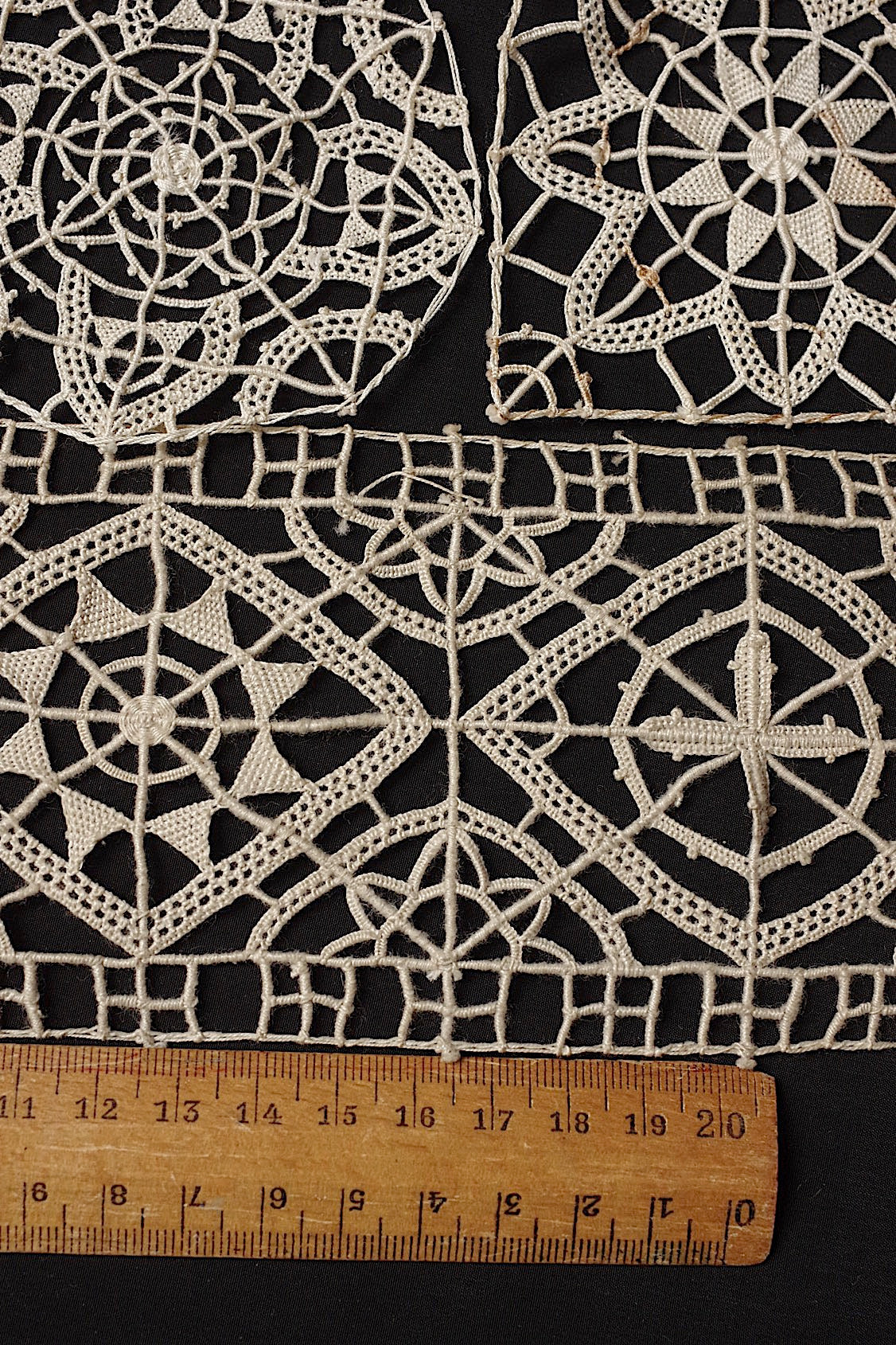 アンティークレース dentelle antique モチーフ12pieces .FR a l'epoque