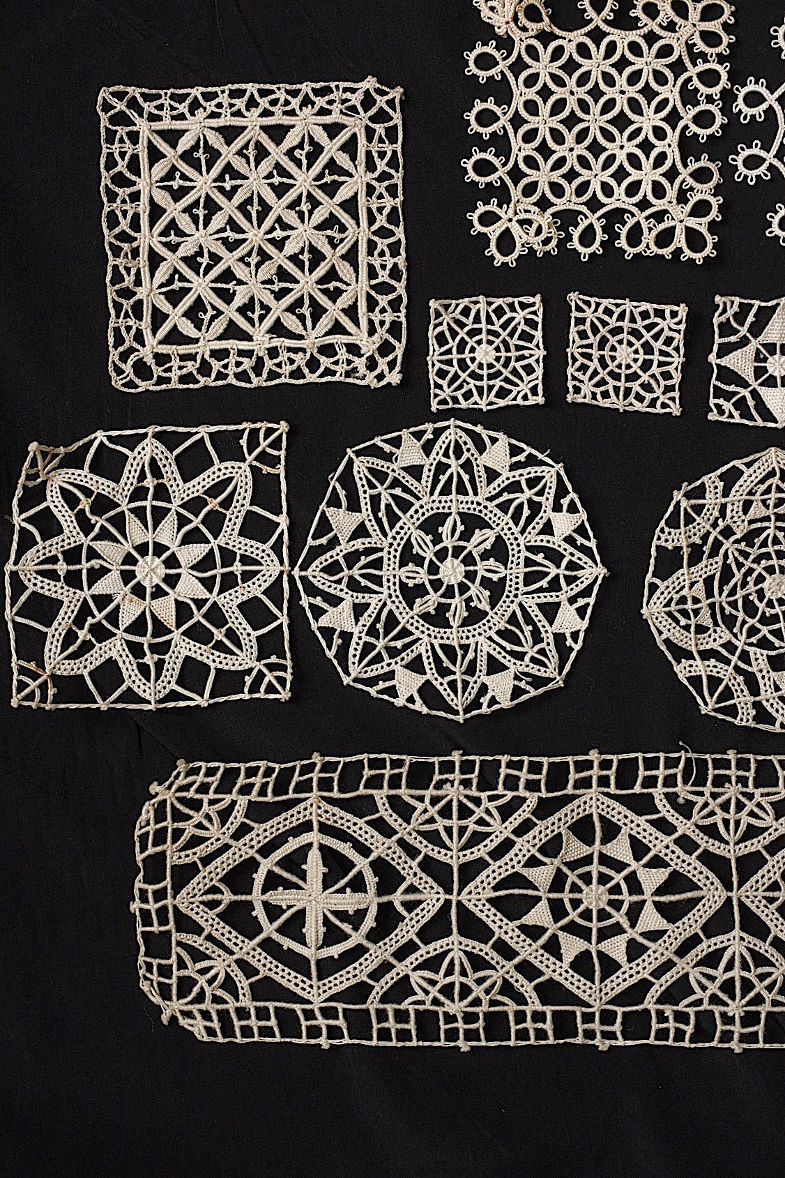 アンティークレース dentelle antique モチーフ12pieces .FR a l'epoque