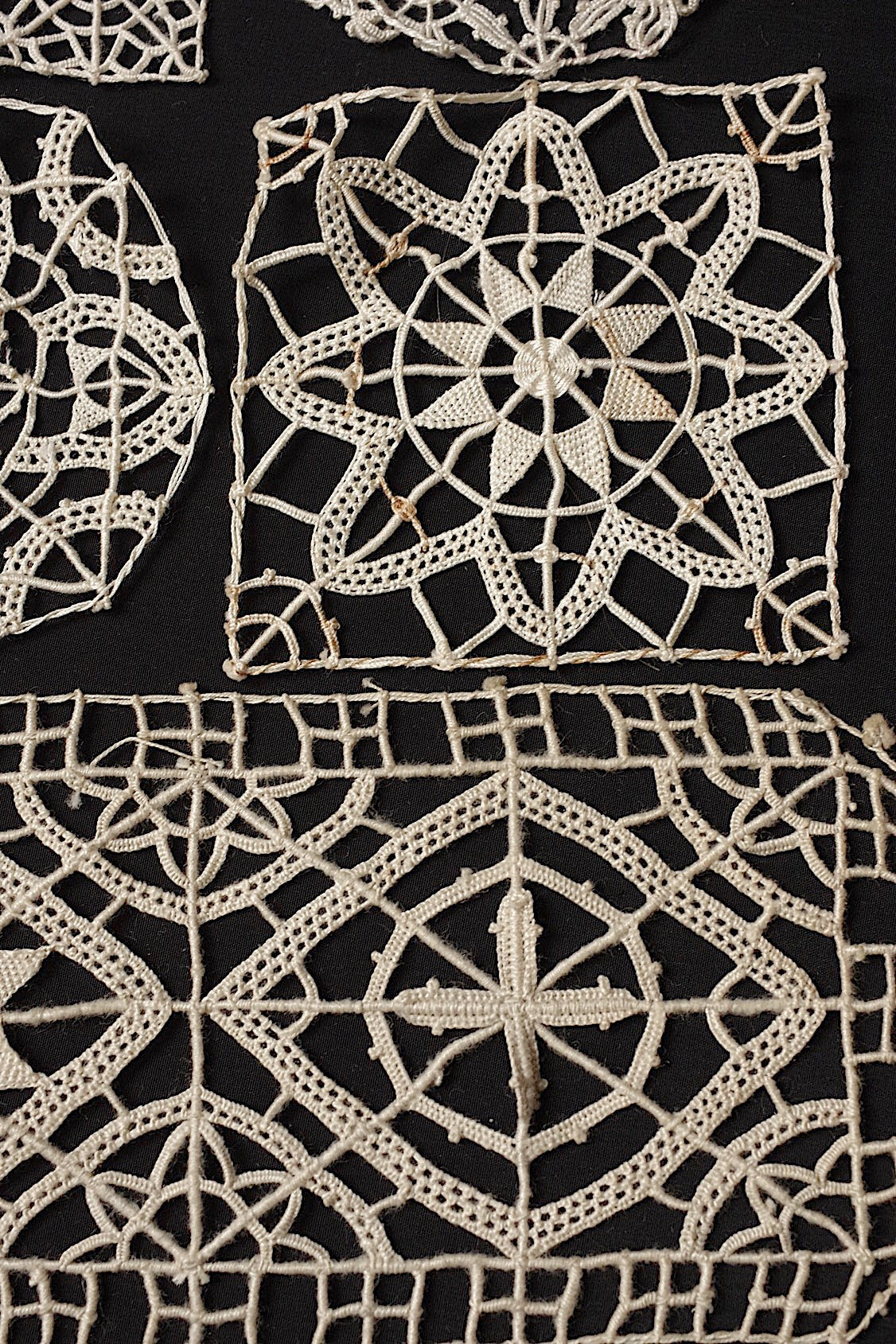 アンティークレース dentelle antique モチーフ12pieces .FR a l'epoque