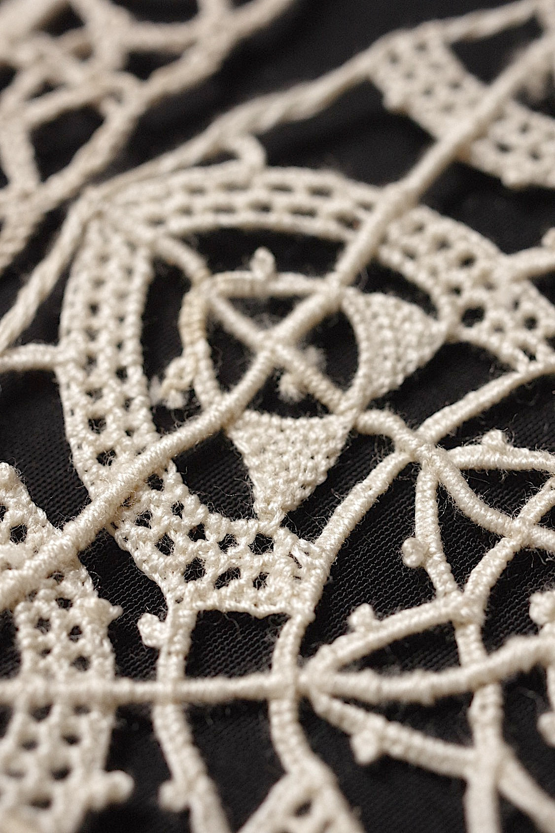 アンティークレース dentelle antique モチーフ12pieces .FR a l'epoque