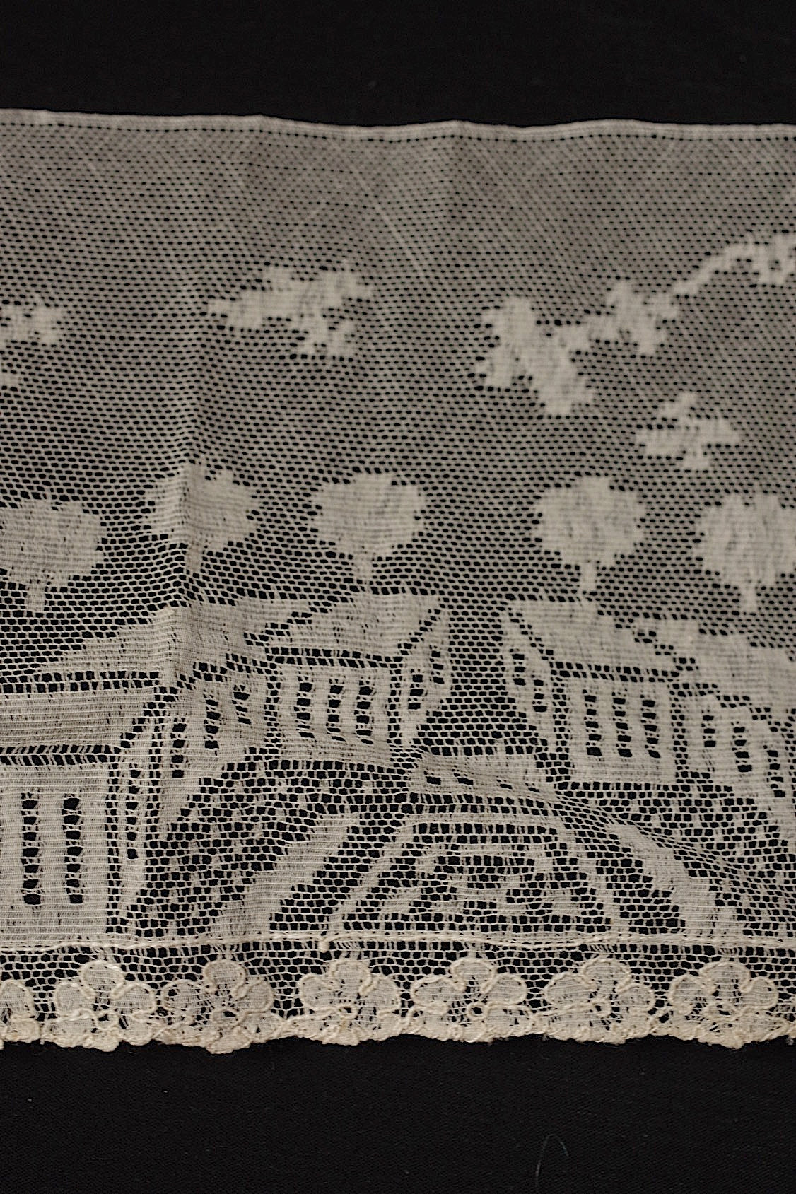 アンティークレース dentelle antique paris 1937年 .FR a l'epoque