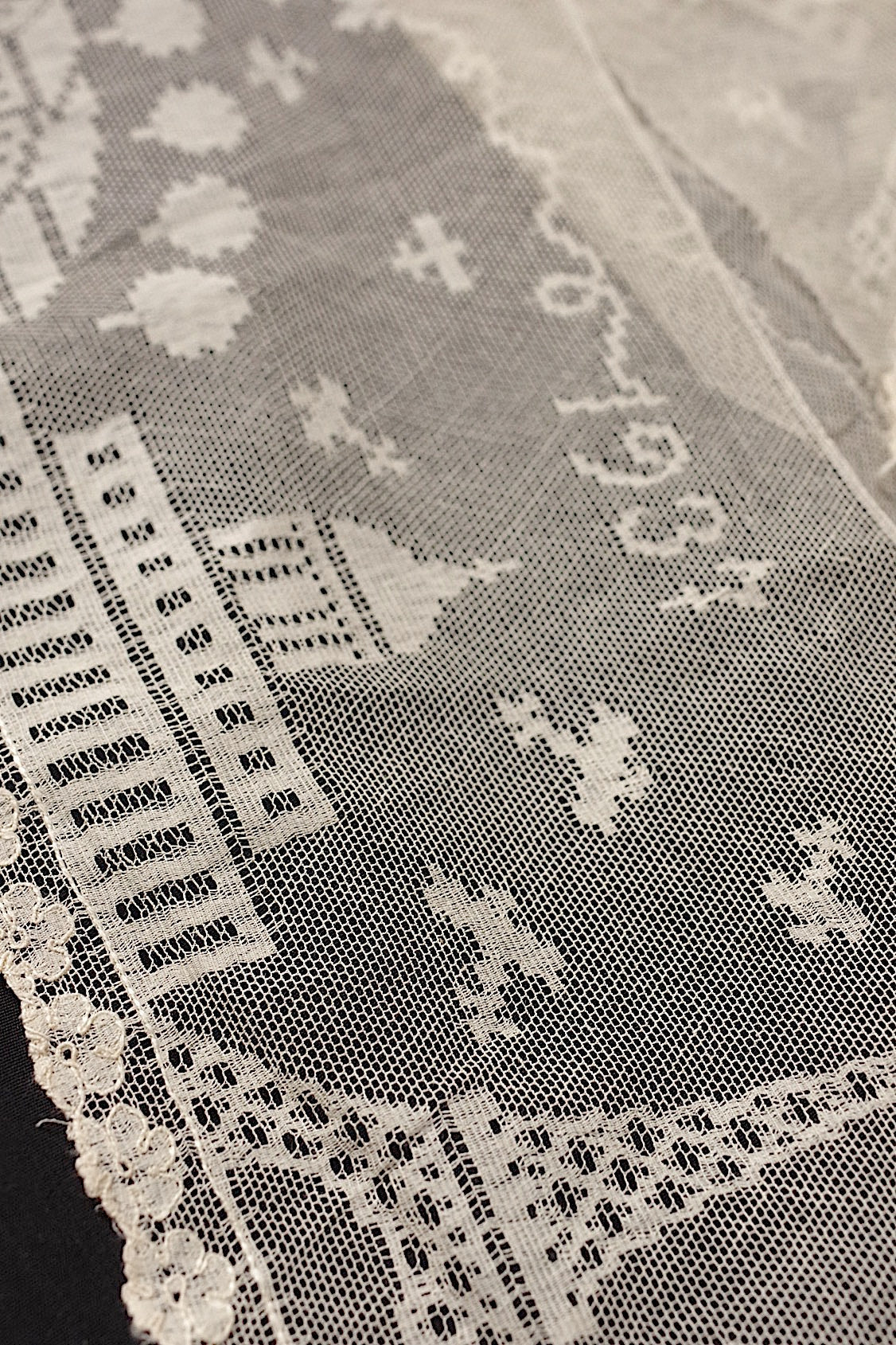 アンティークレース dentelle antique paris 1937年 .FR a l'epoque