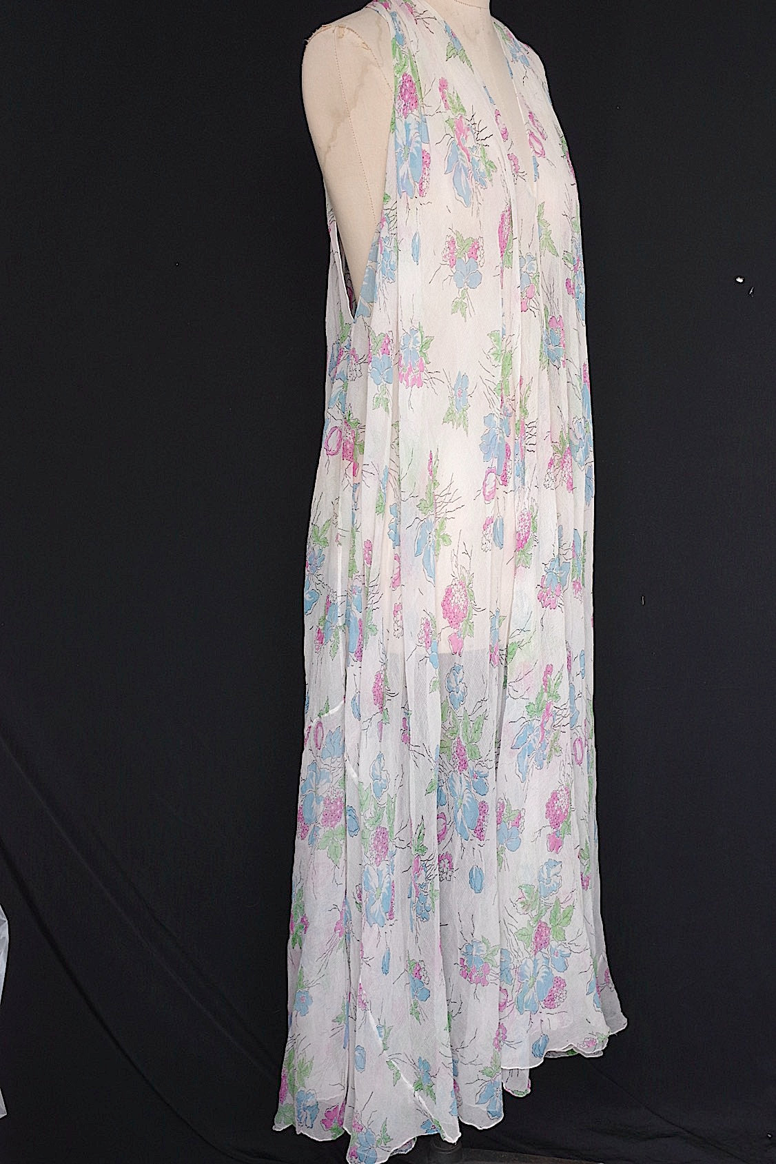 アンティークワンピース vêtement  antique シフォン花柄 .FR a l'epoque