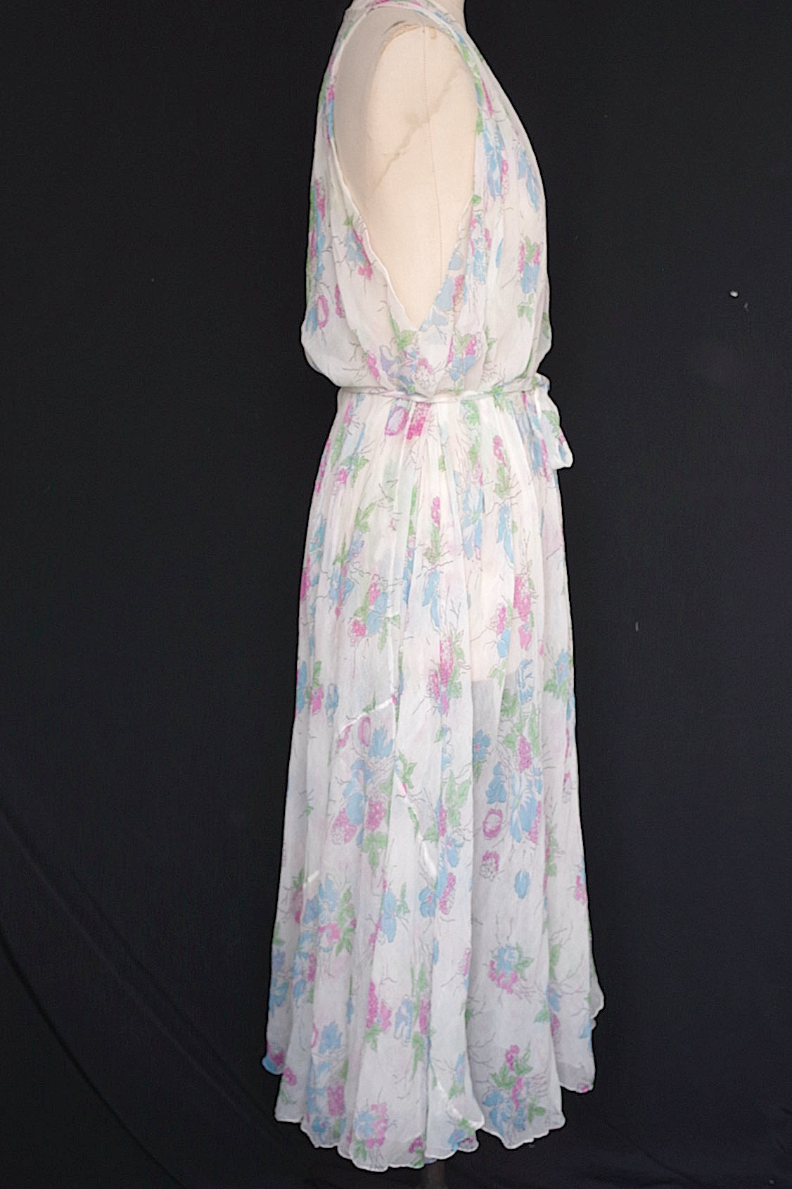 アンティークワンピース vêtement  antique シフォン花柄 .FR a l'epoque