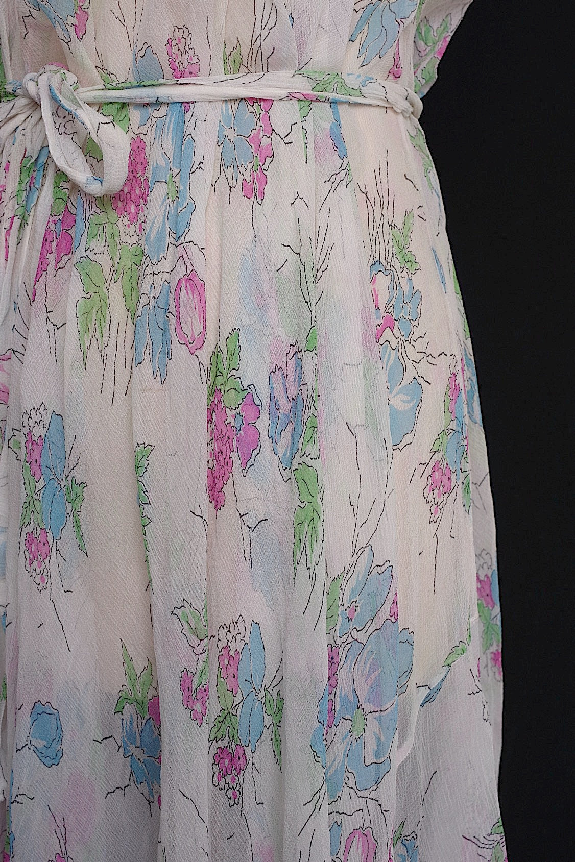 アンティークワンピース vêtement  antique シフォン花柄 .FR a l'epoque