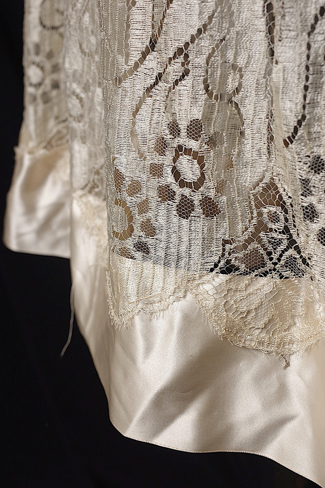 アンティークワンピース vêtement  antique レースワンピース .FR a l'epoque