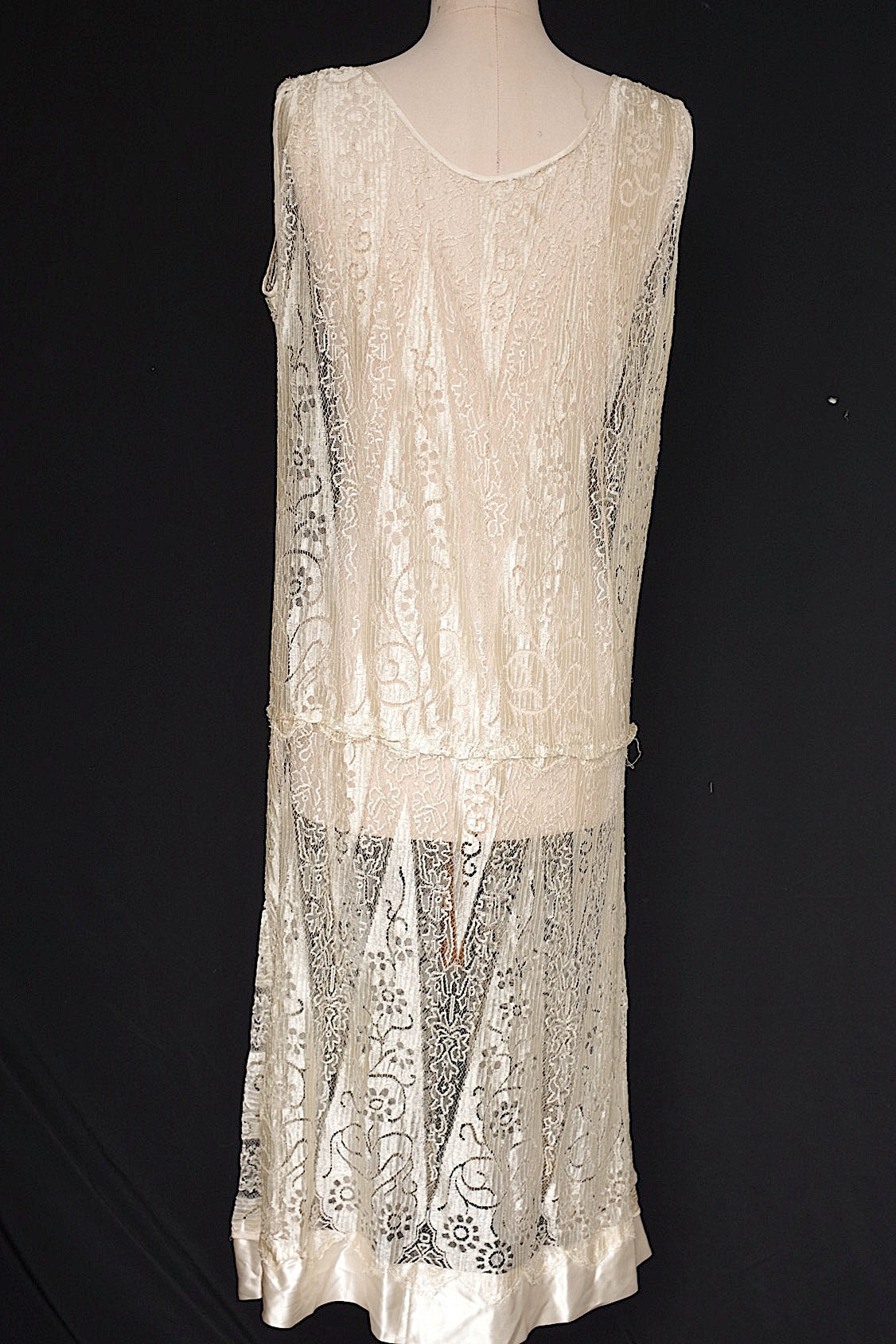 アンティークワンピース vêtement  antique レースワンピース .FR a l'epoque